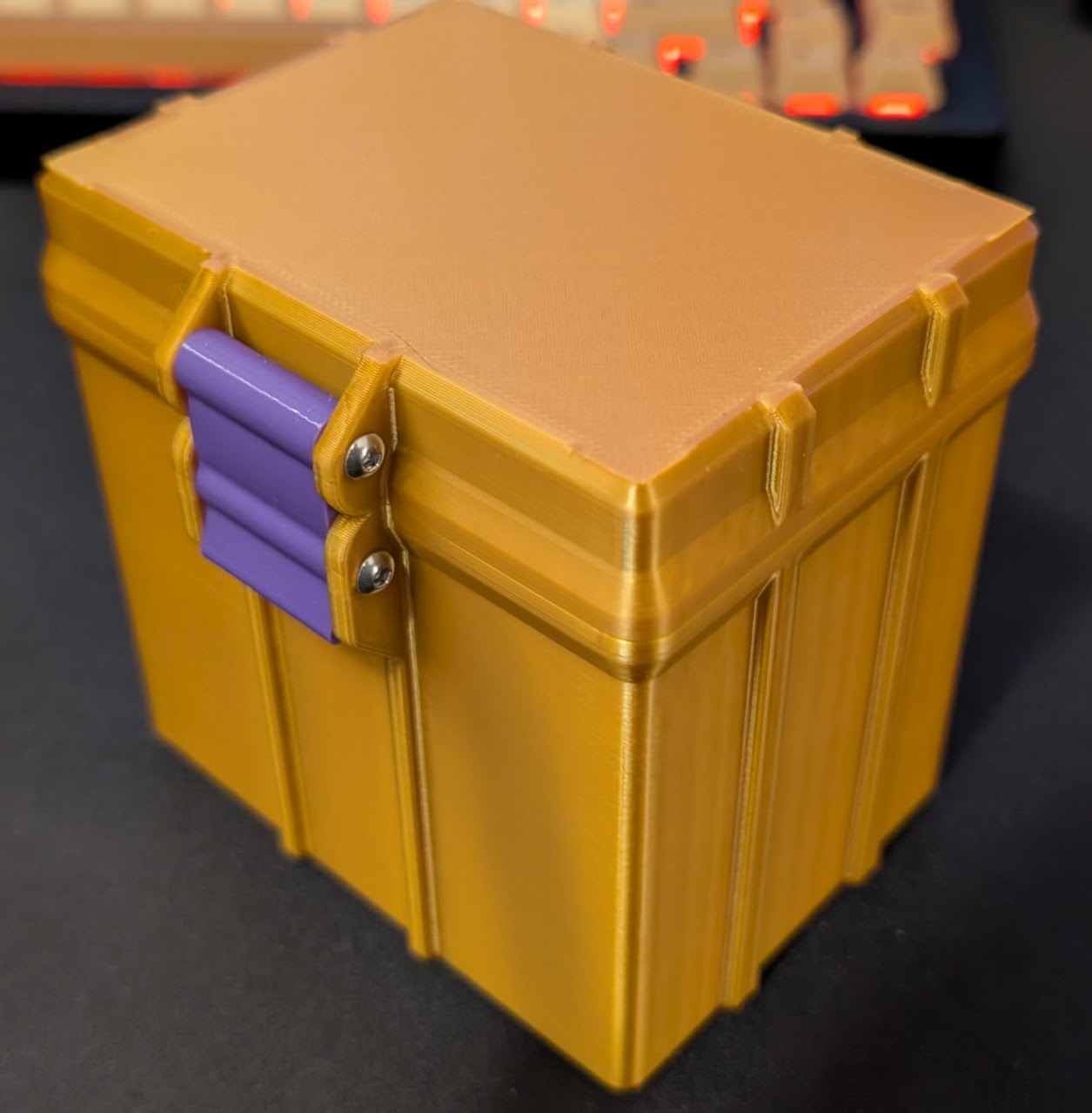 Rugged Deck Box Single Latch + Divider & Lid Fit Mod