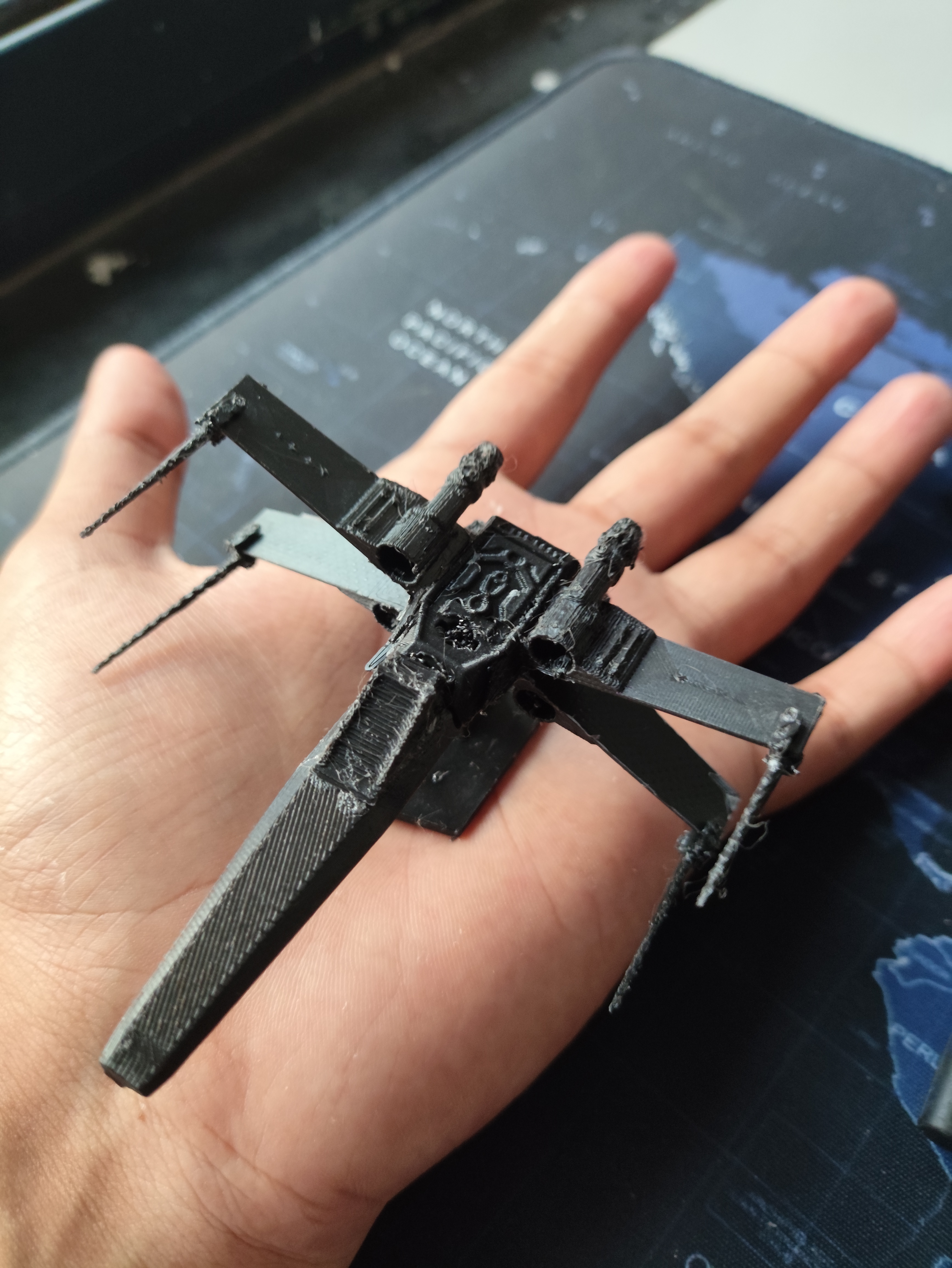 StarWars X-Wing miniature