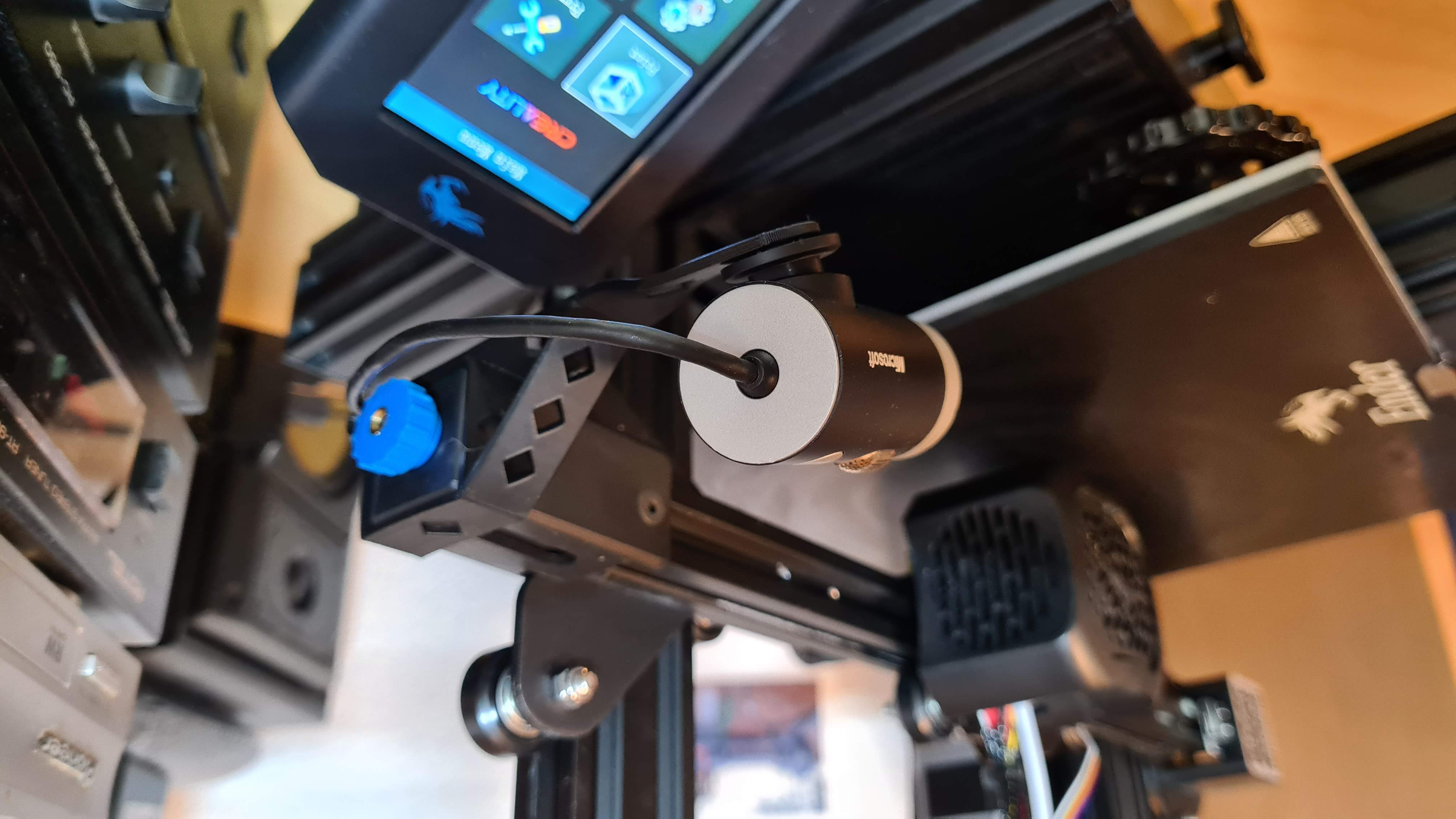 Ender 3 v2 xcarriage webcam mount for (Microsoft LifeCam) by Siggy101