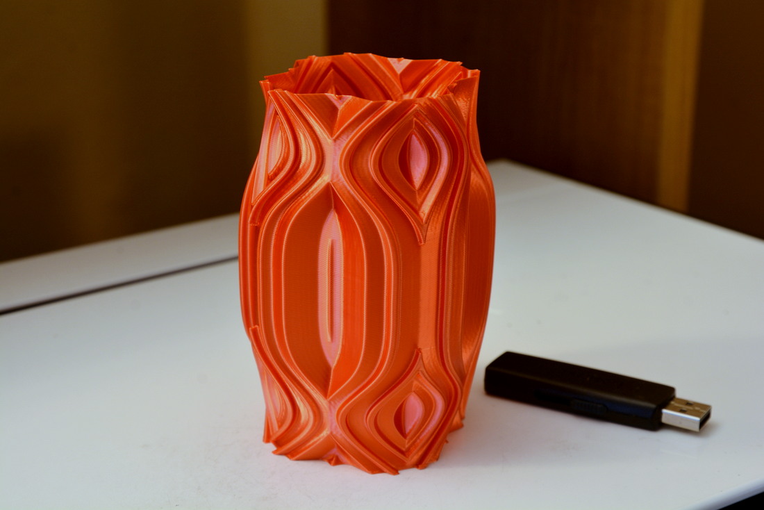 Vase 899