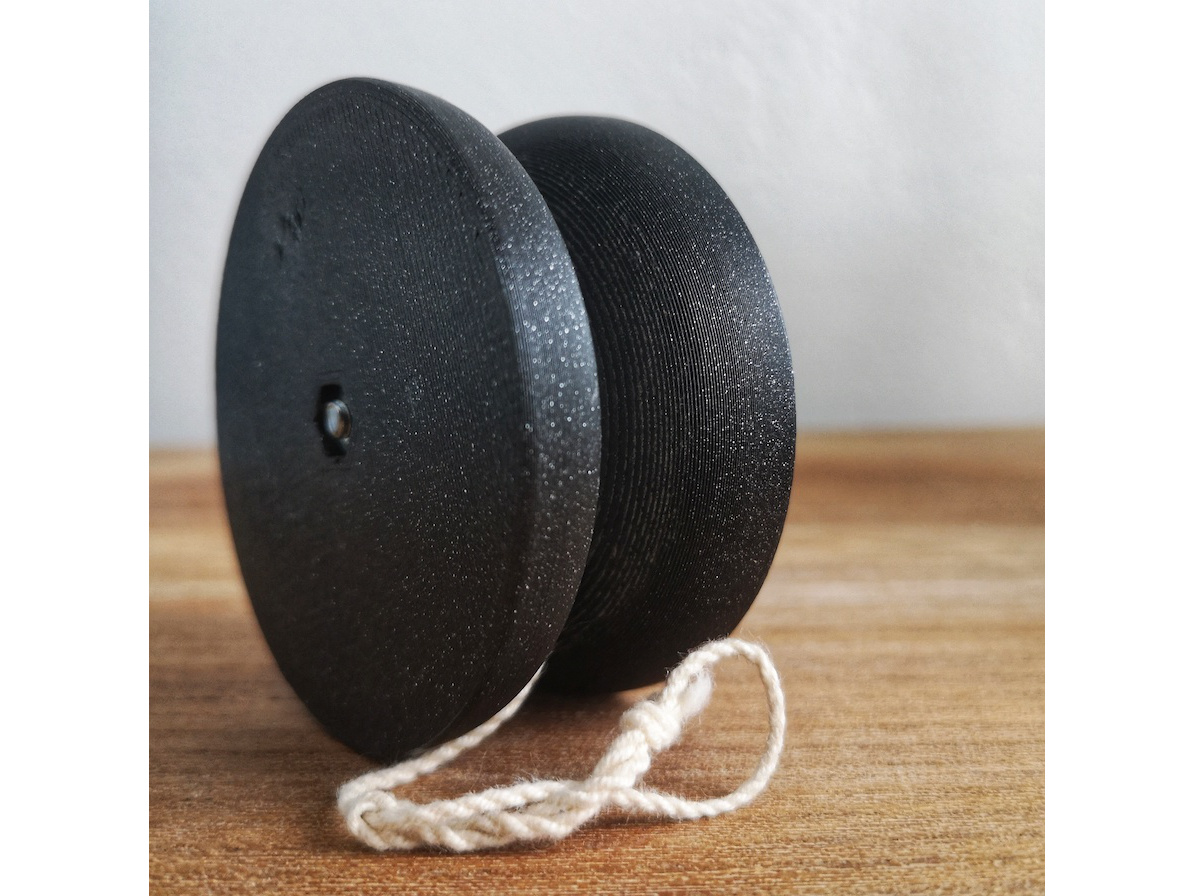 Fixed store axle yoyo