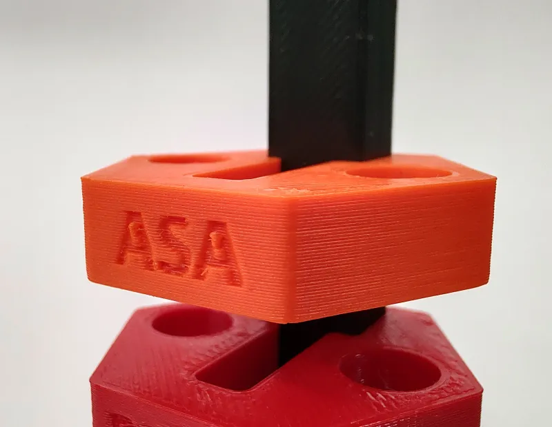 Hexagonal sample with holder by Bigfoot Tech Lab | Download free STL ...
