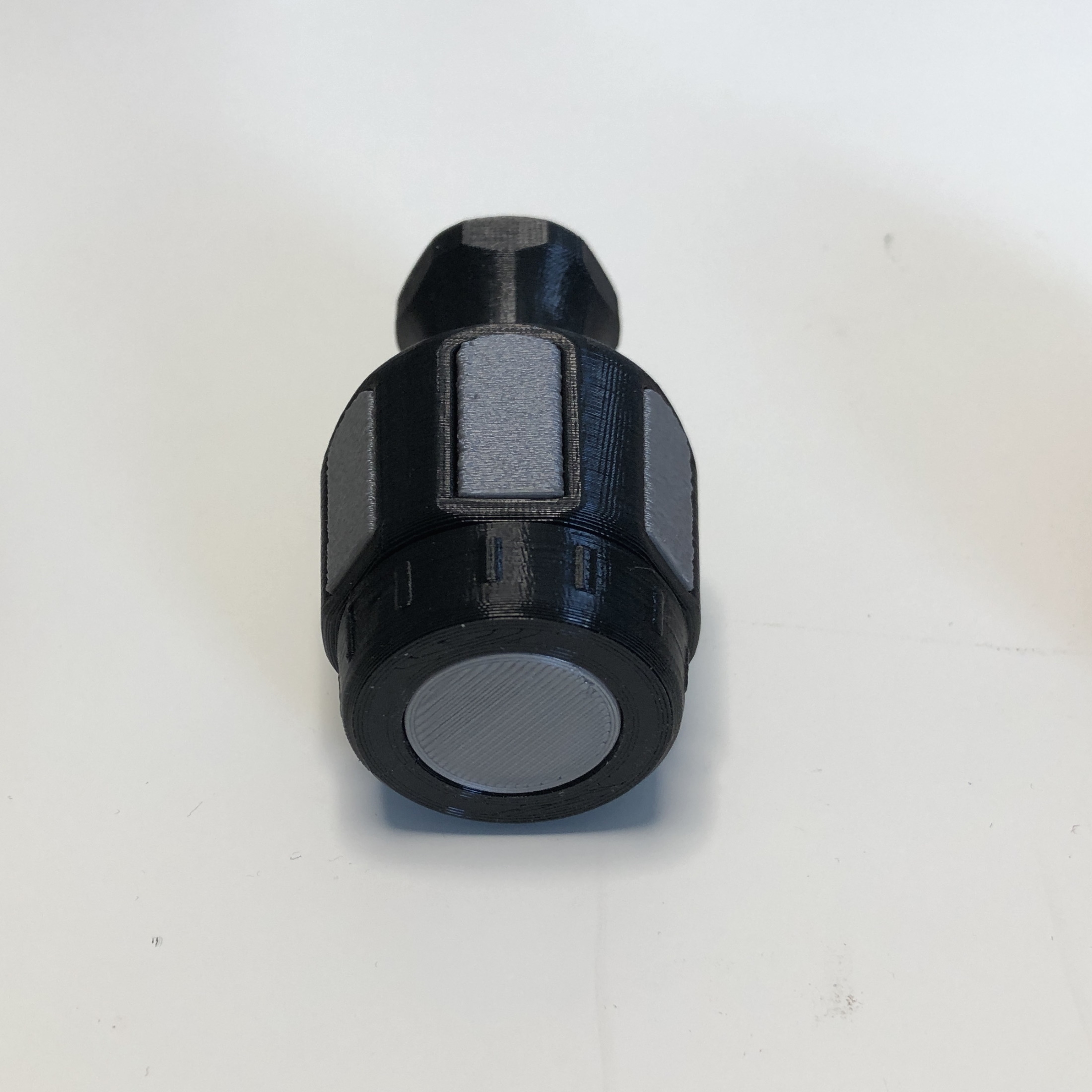 Miniatura 12 do modelo 3D Screwdriver Bit Handle