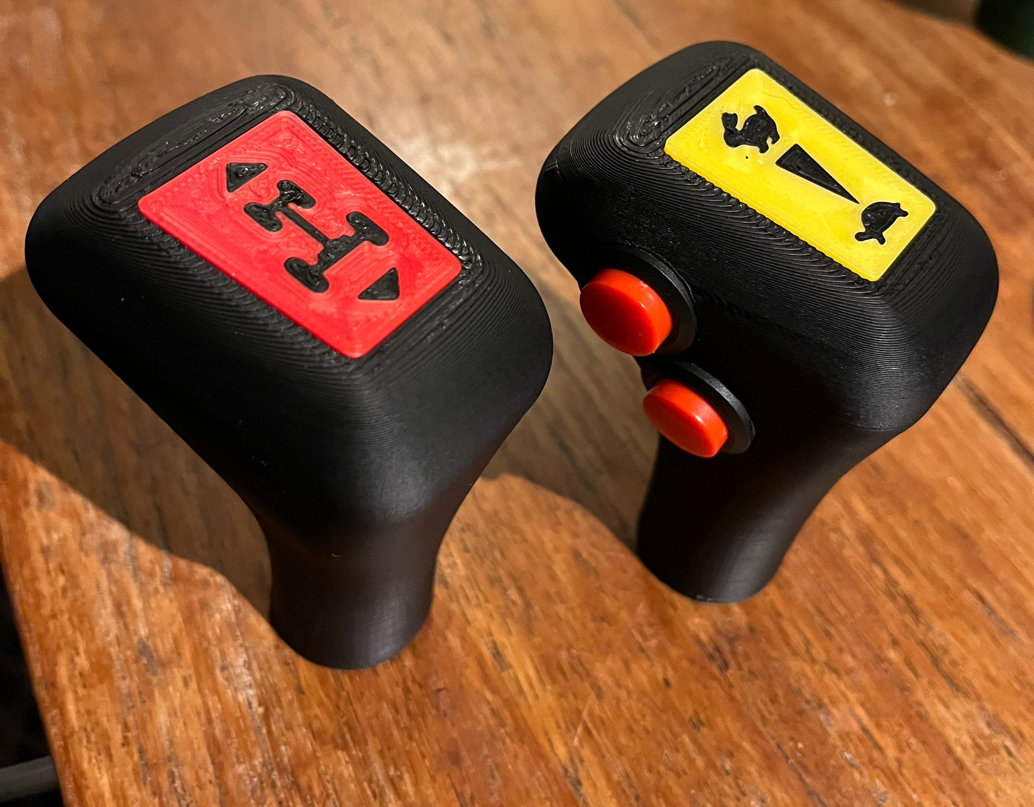 Gear lever knob for tractor - e.g. for FENDT with push buttons