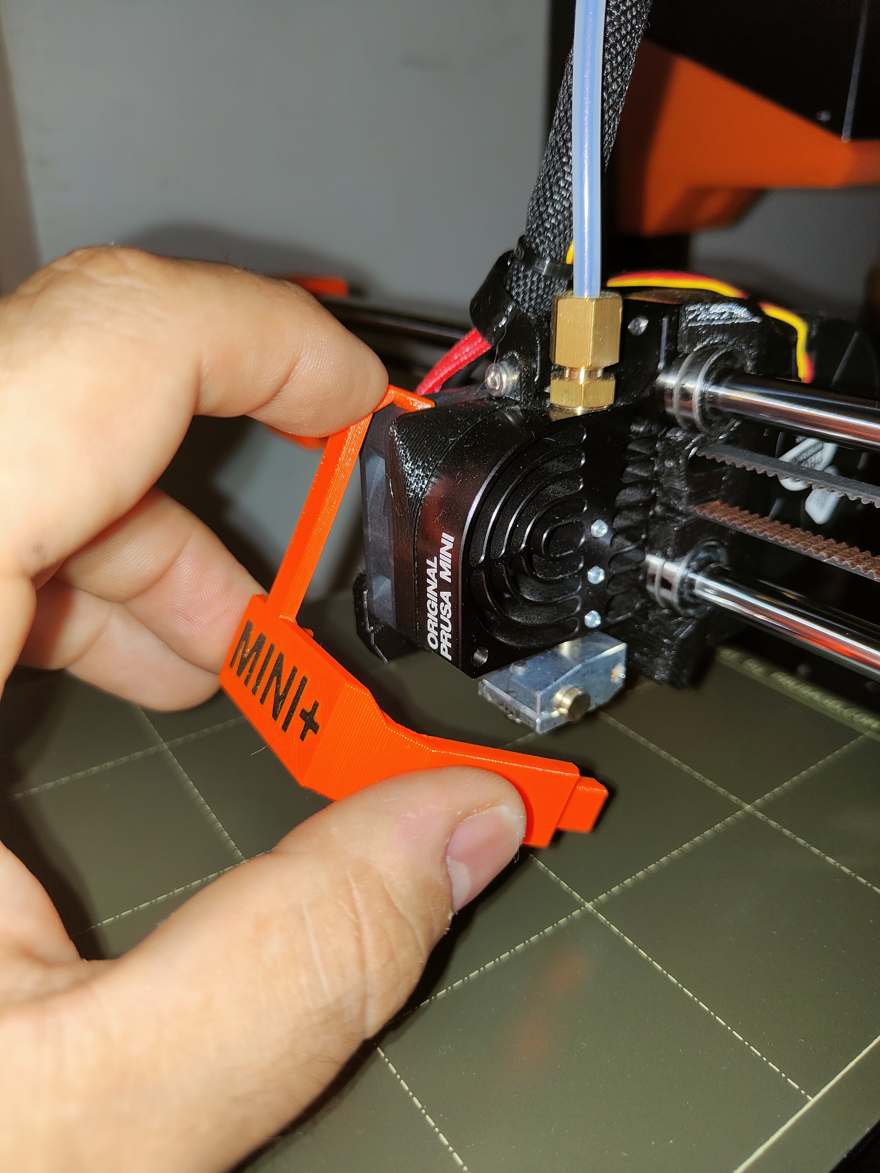 Prusa MINI/MINI+ Extruder Shield Remix