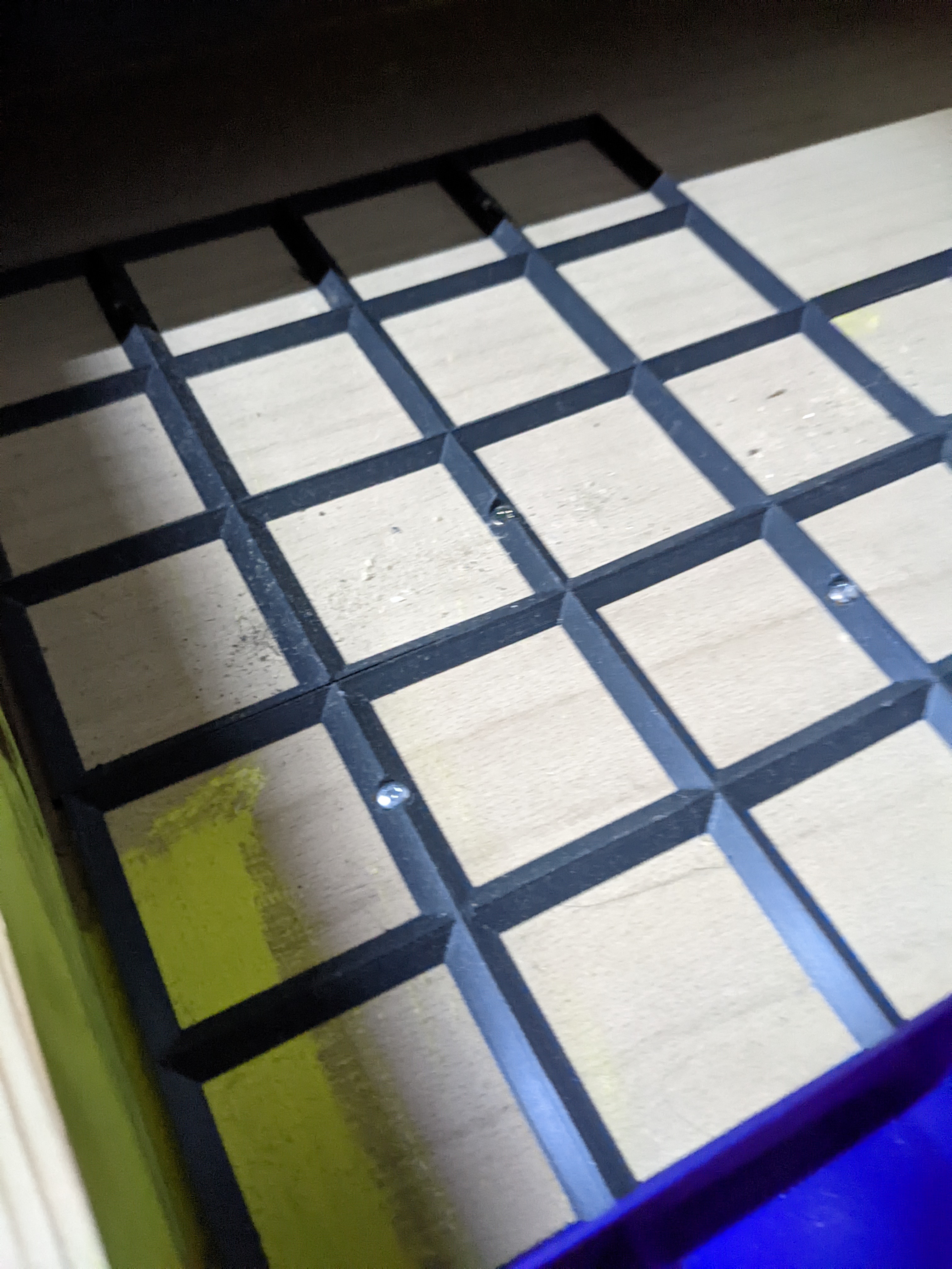 Grids for workshop dawers organizers