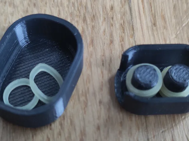 Dose für Zahnspangengummis/Case for orthodentic braces elastic rubber bands