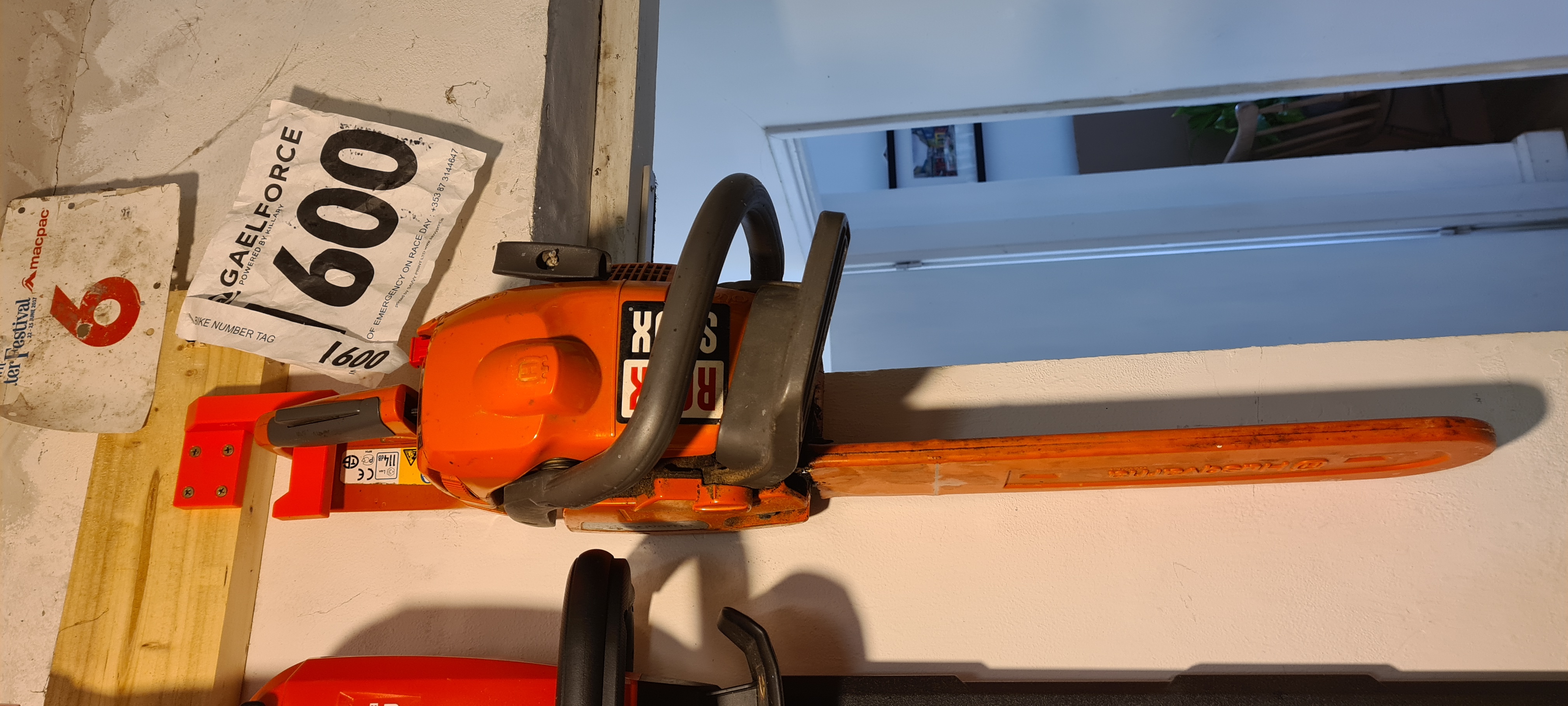 Chainsaw Hook