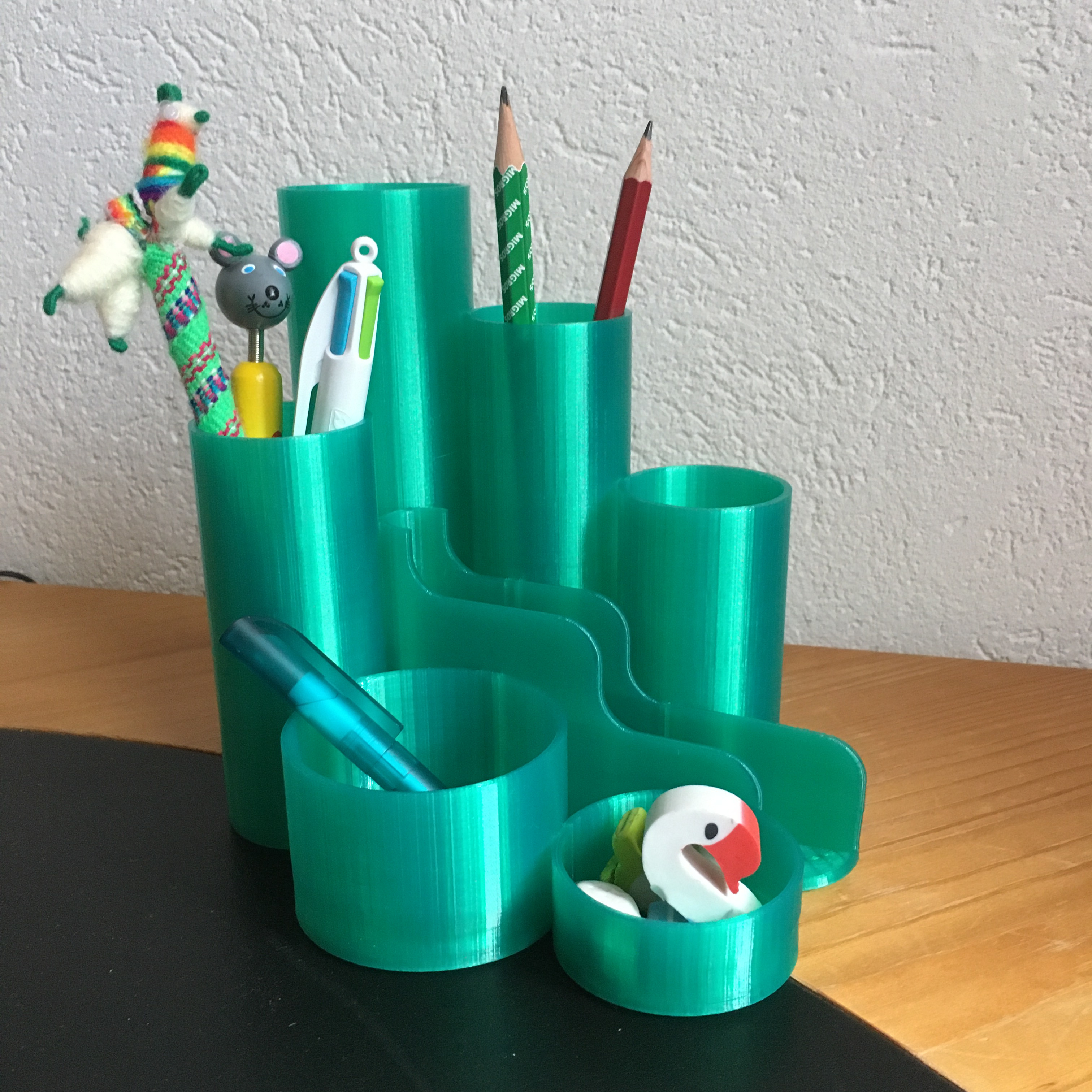 Classic desk organizer