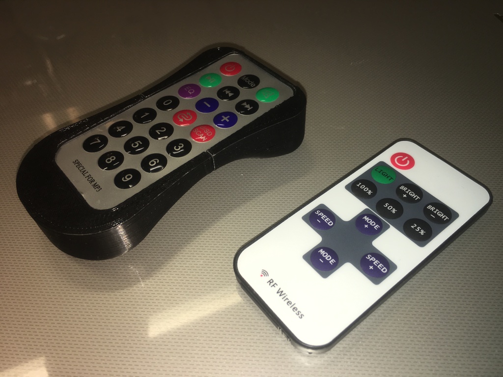 Ergonomic remote control shell by Teunderbolt | Download free STL model ...