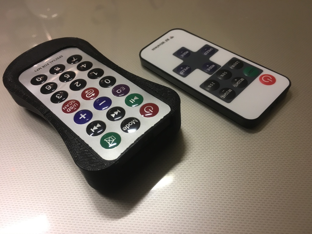 Ergonomic remote control shell by Teunderbolt | Download free STL model ...