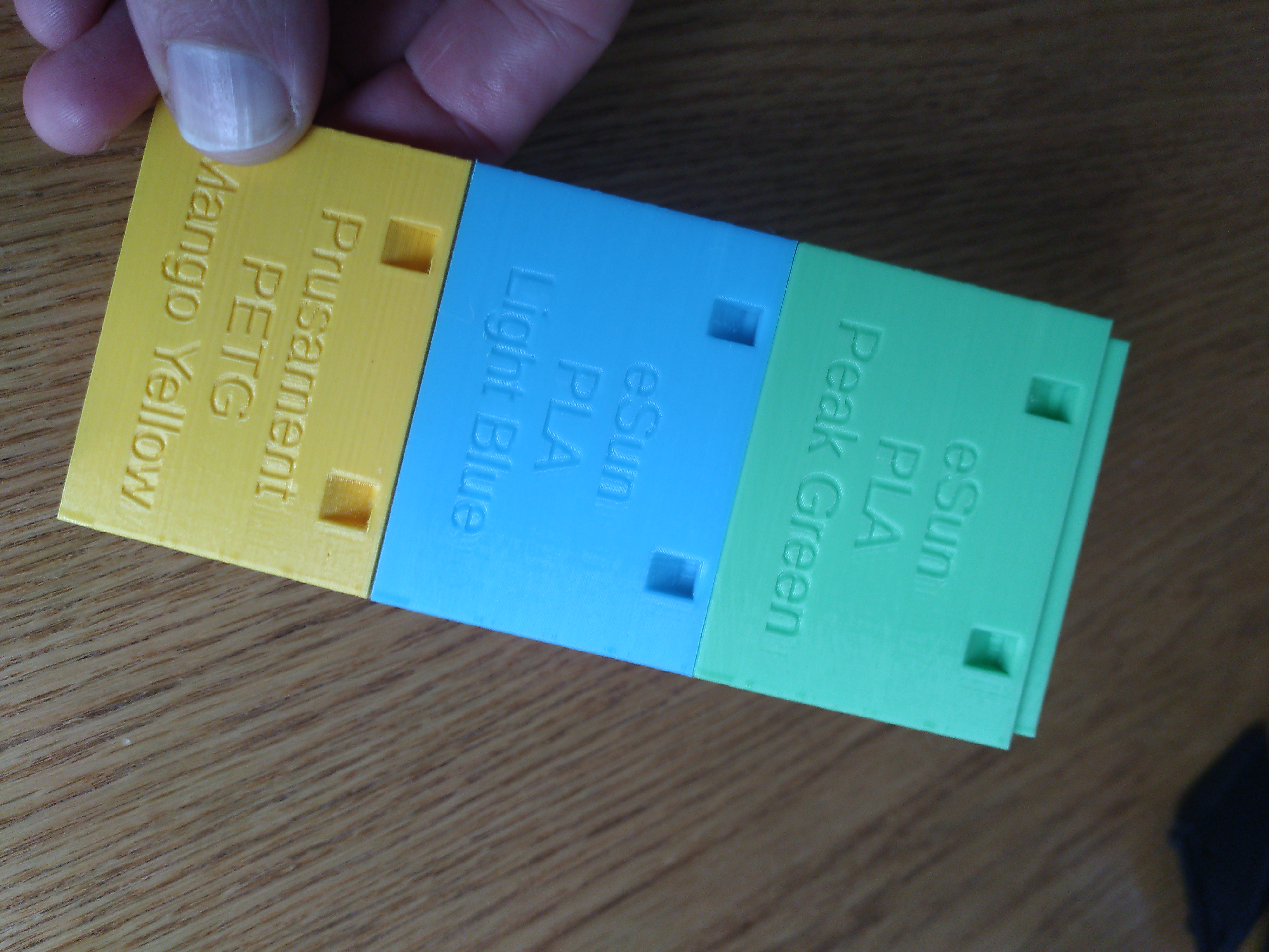 Miniatura 2 do modelo 3D Stackable Filament Swatch