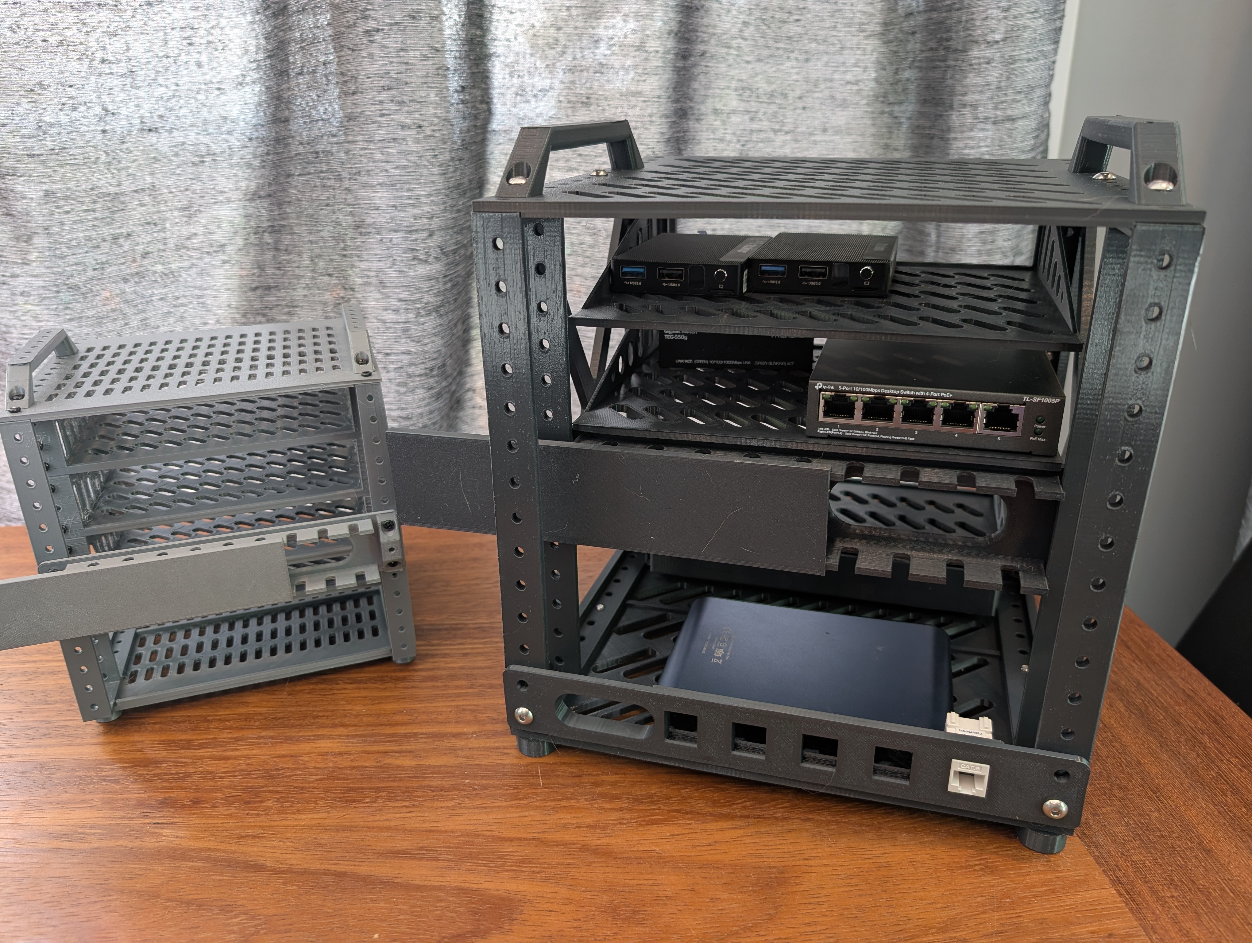 Miniatura 3 do modelo 3D Mini Rack 248 Set