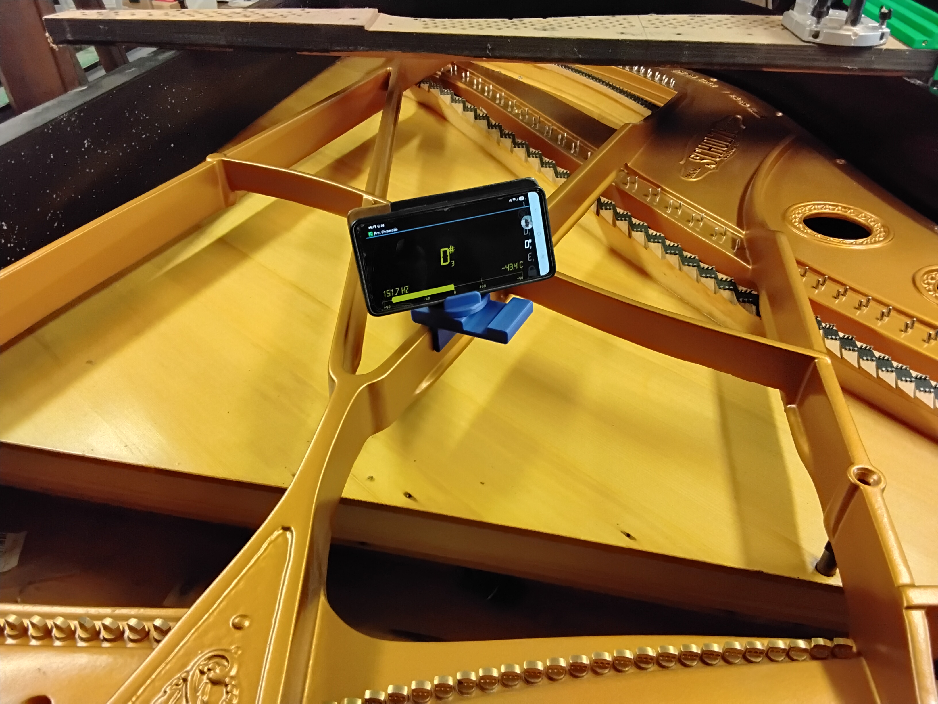 Magnetic adjustable phone holder