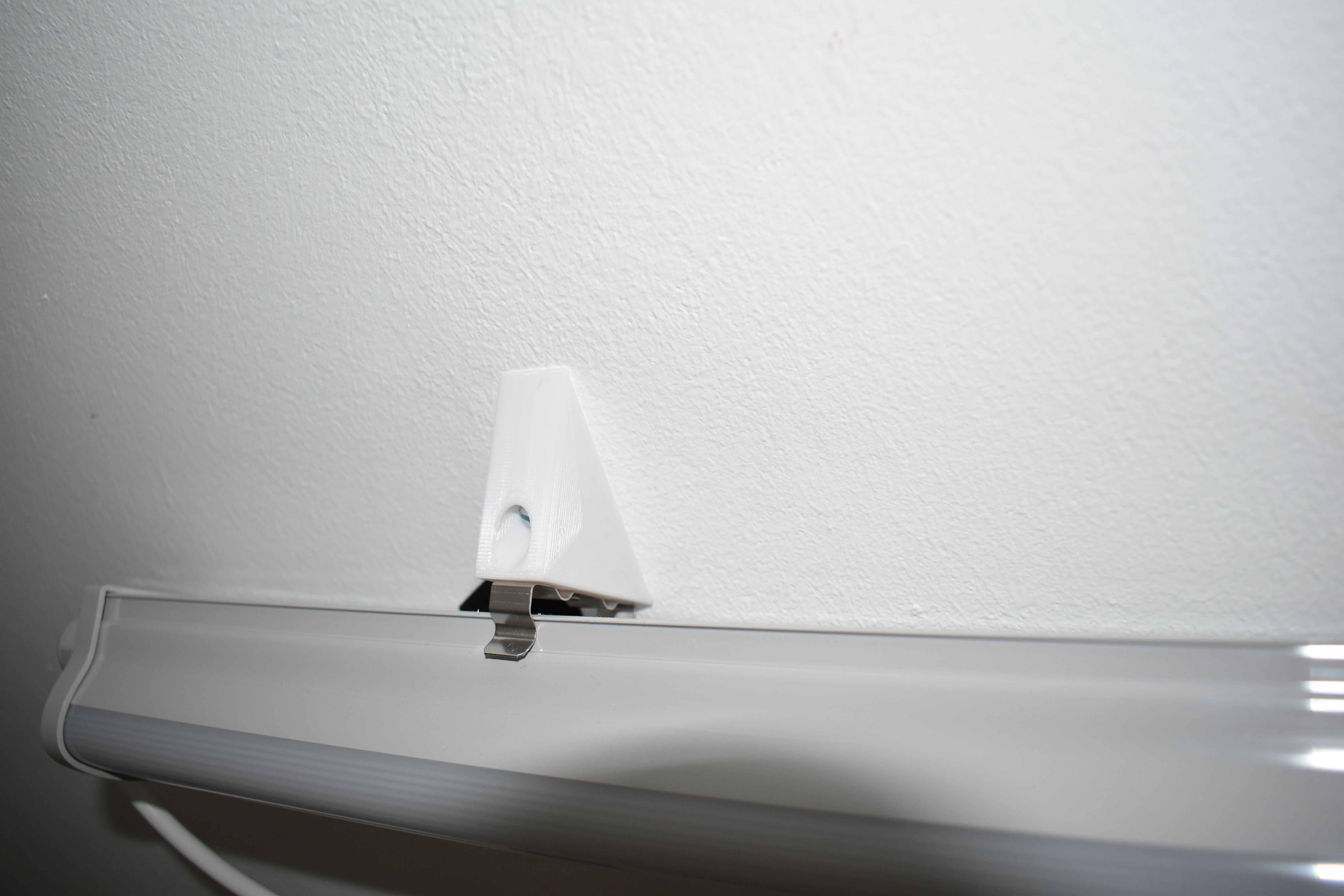 Roof mount adapter for led light