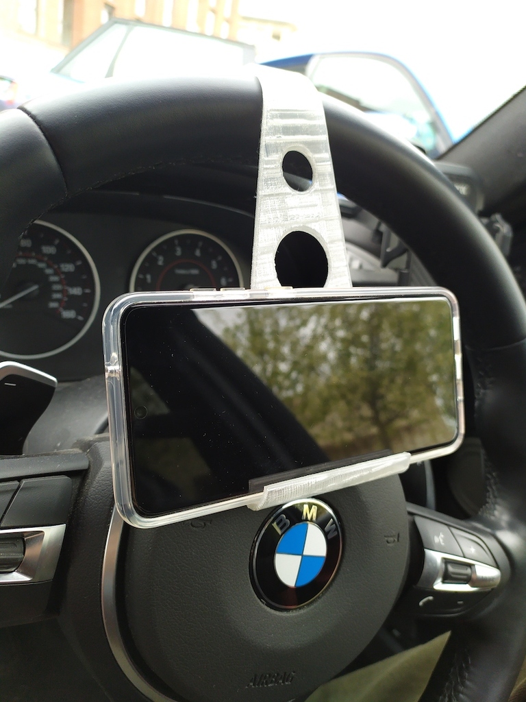 Universal Steering Wheel Phone Holder by Yi Yu Download free STL