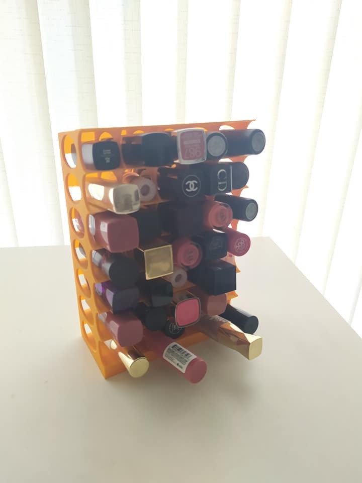 5x7 Vertical Lipsticks Holder by Yi Yu Download free STL model