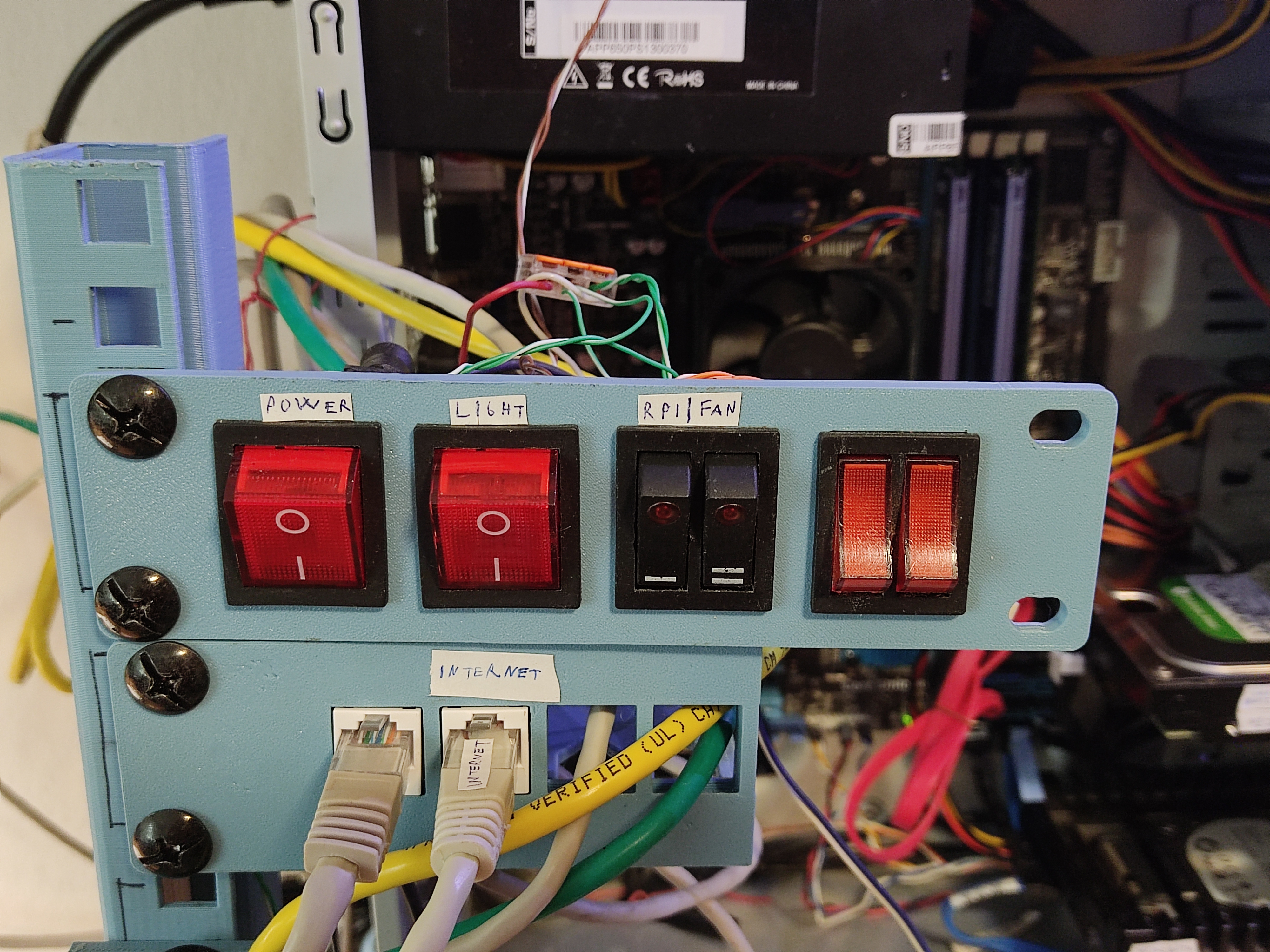 1U rack 4x Power Switch