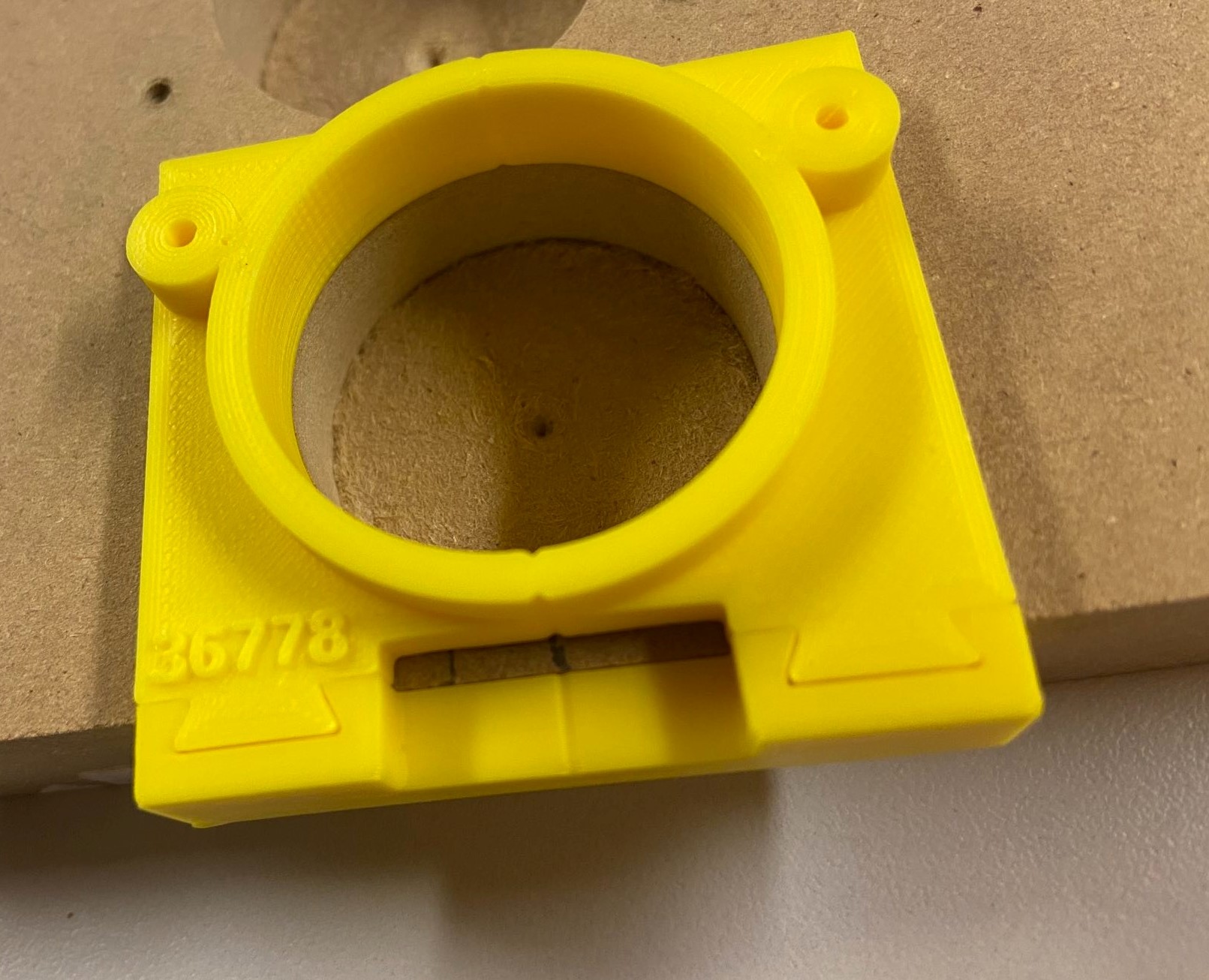 Universal Customizable Euro Hinge Drill Guide by Uenbzsto Download free STL model