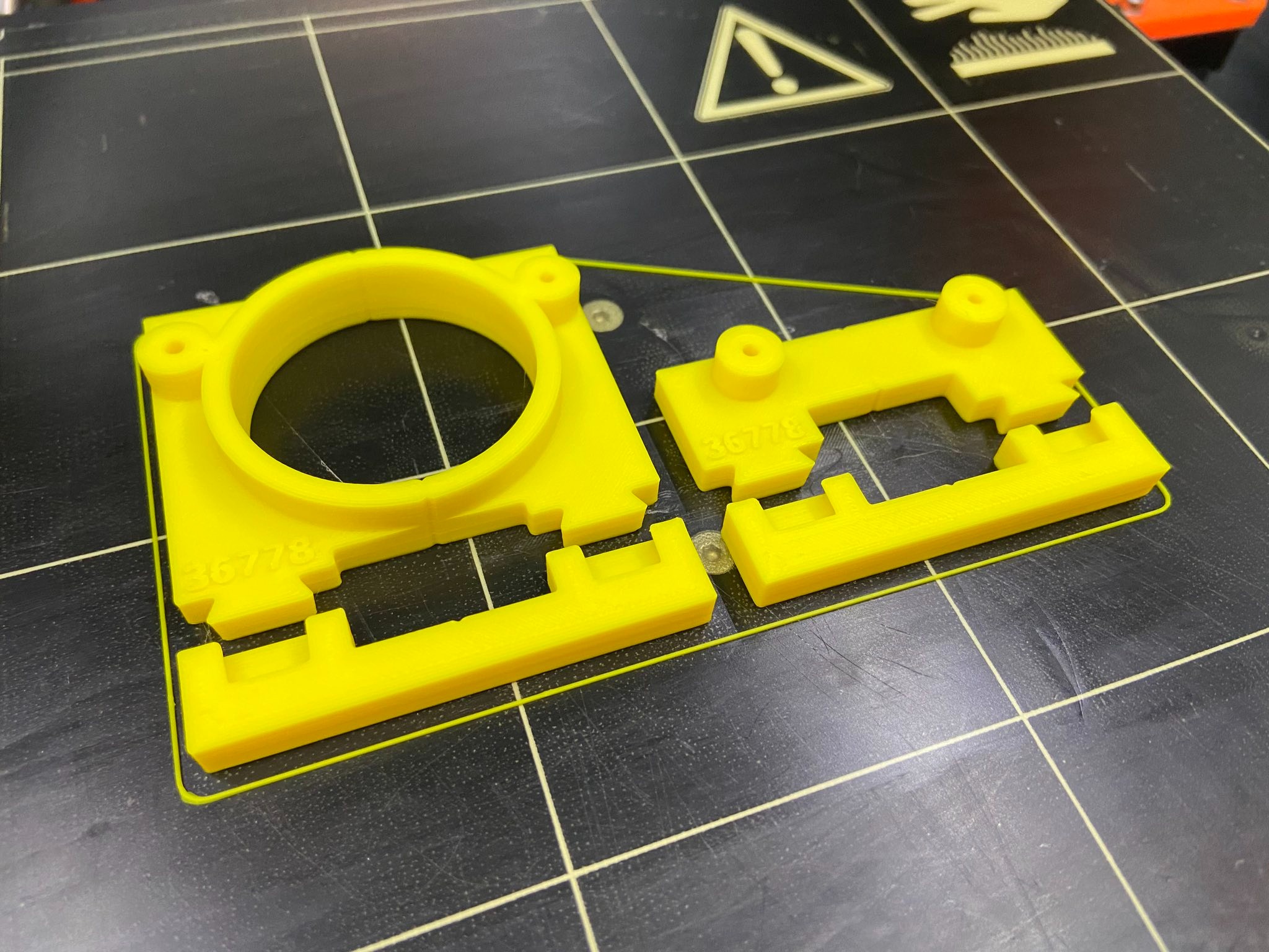 Universal Customizable Euro Hinge Drill Guide by Uenbzsto