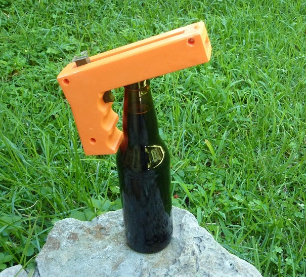 Bottle Cap Gun by DR2D Download free STL model