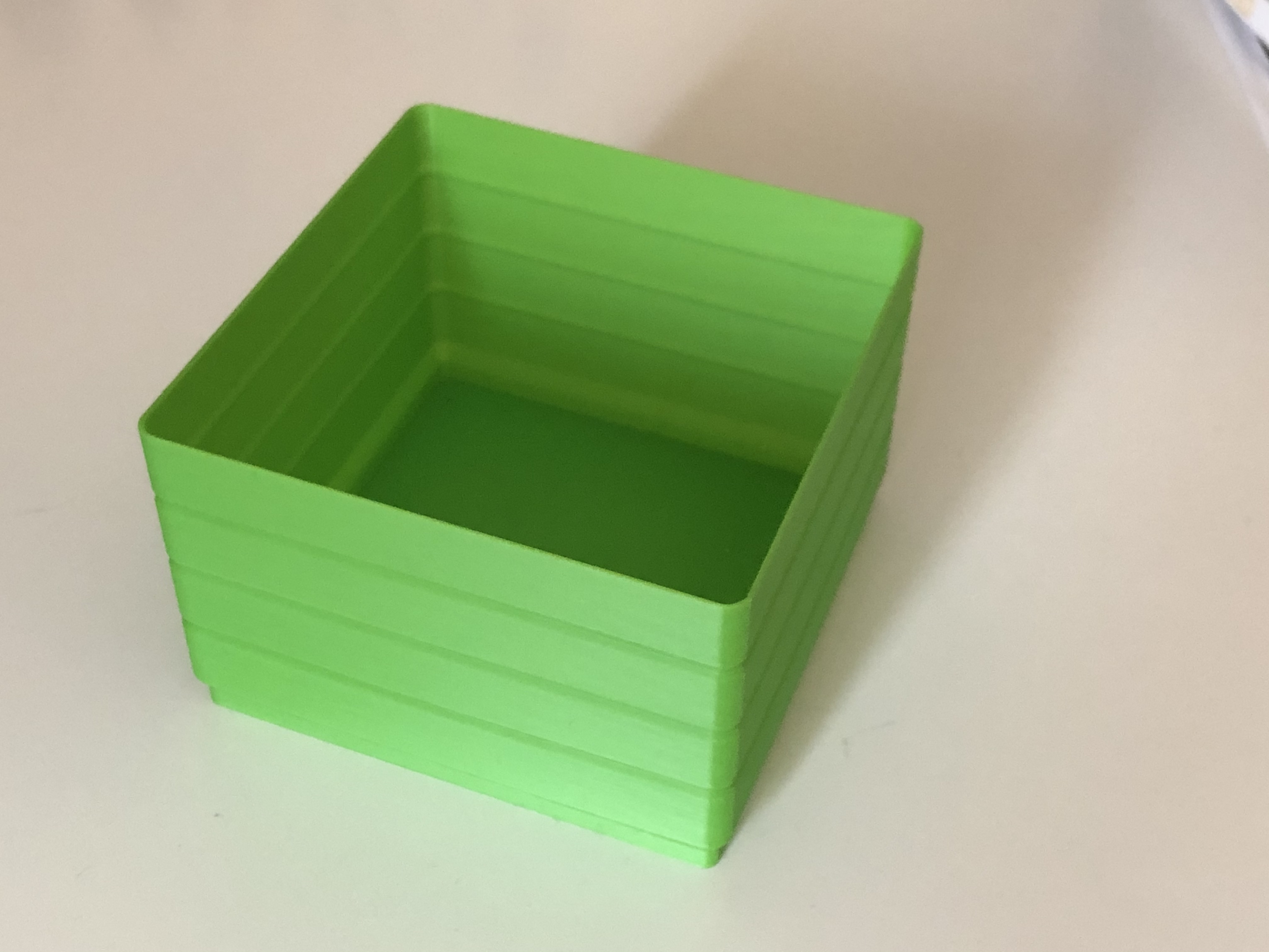 Miniatura 2 do modelo 3D Stackable boxes
