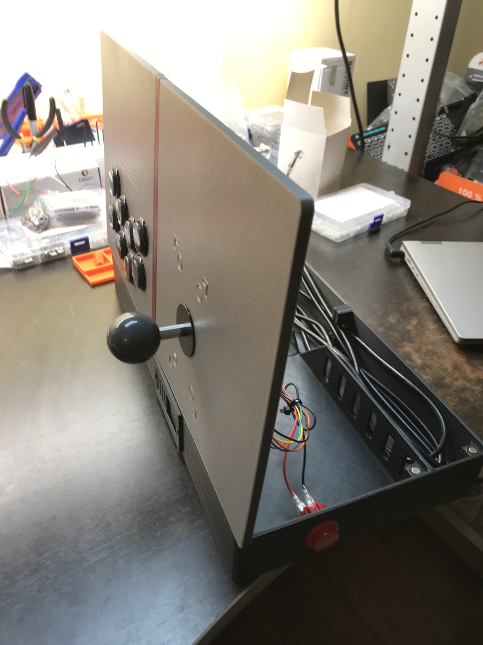 8-button Arcade Stick with internal storage von botbot141 | Kostenloses ...