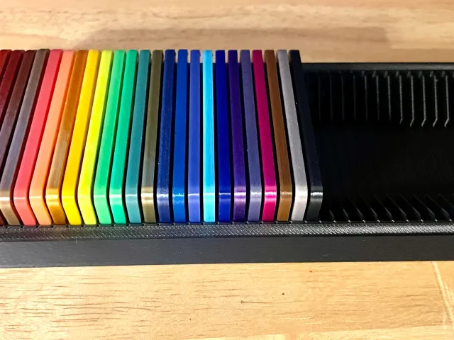 Simple Filament Sample Box