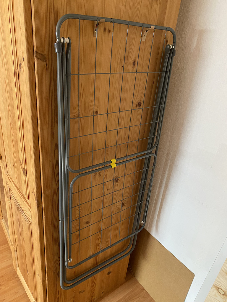 Miniatura 2 do modelo 3D Clothes dryer stand/rack/hook + lock