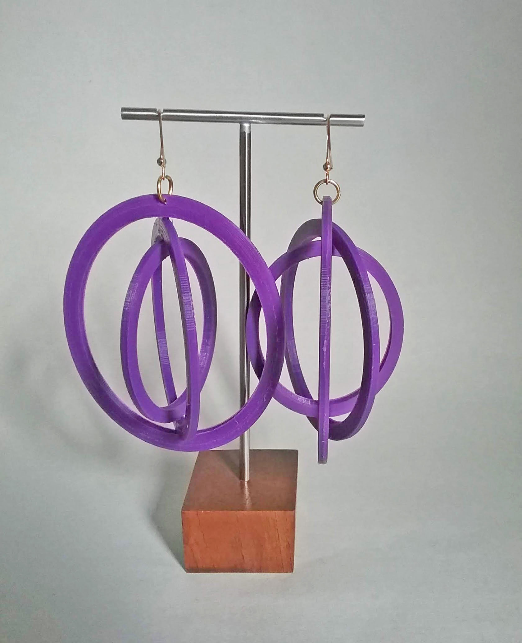 Miniatura 2 do modelo 3D Three Ring Earrings