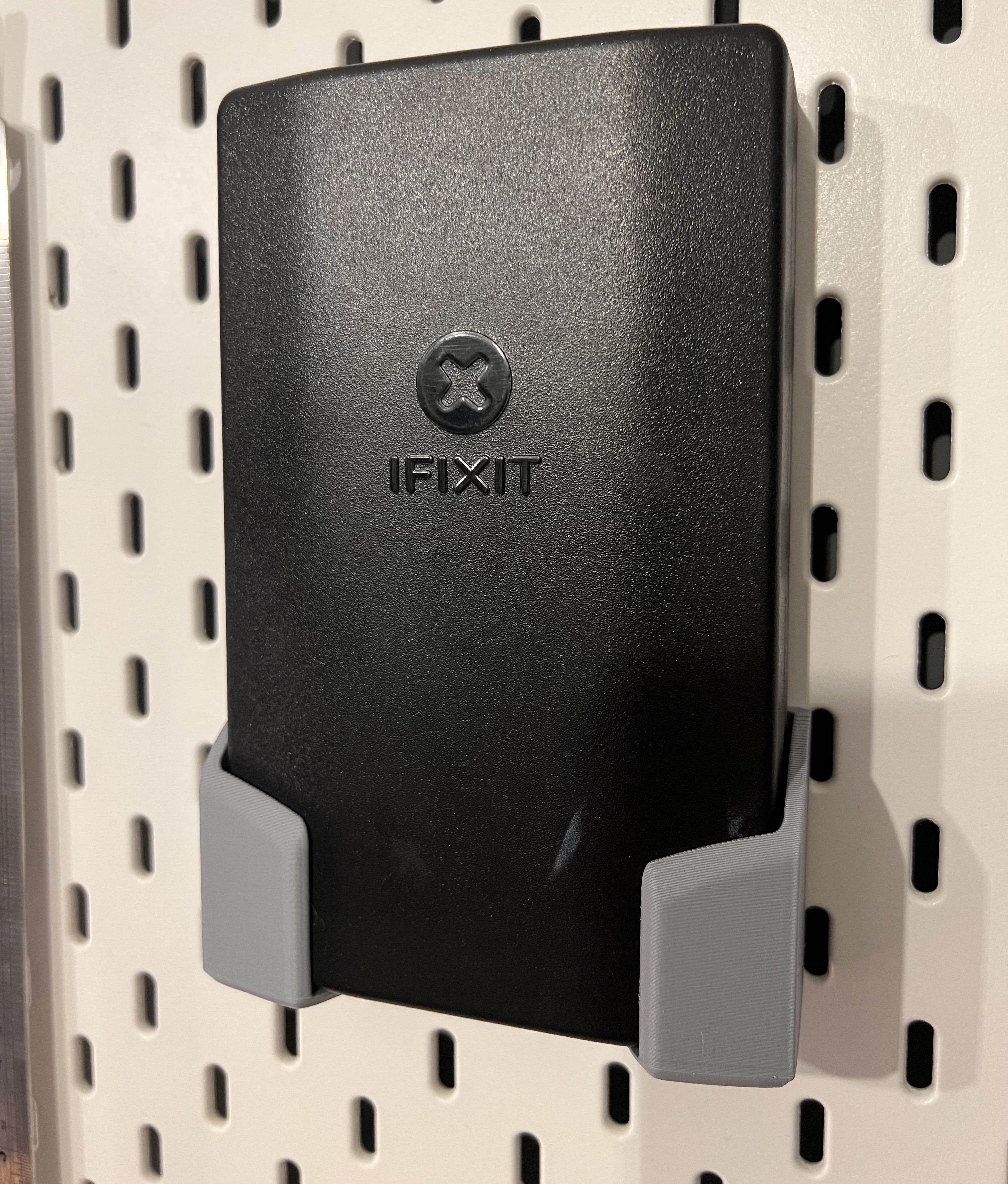 iFixit Mako Screwdriver Mount for Ikea Skadis
