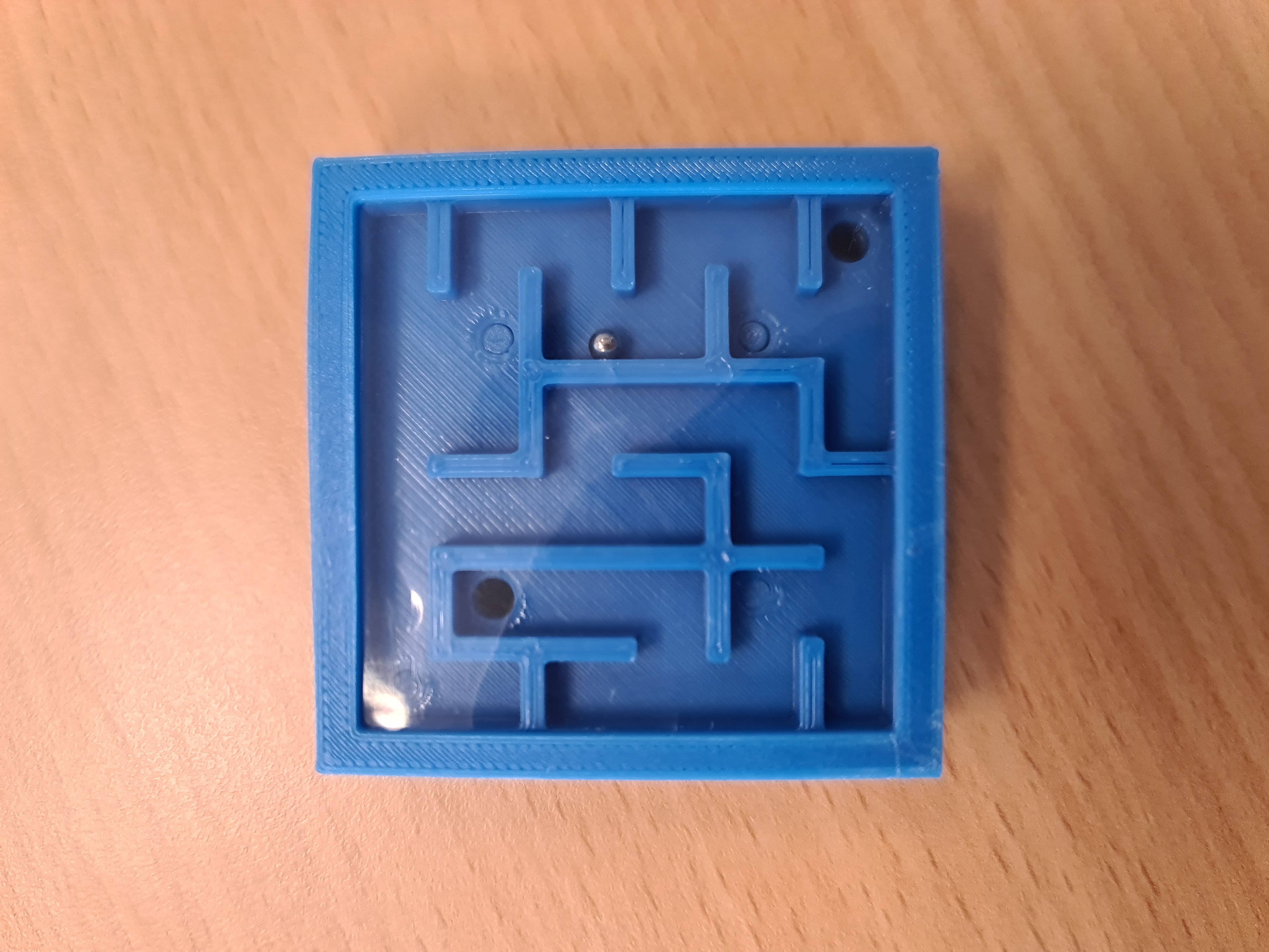 Miniatura 4 do modelo 3D Double Sided Marble Maze