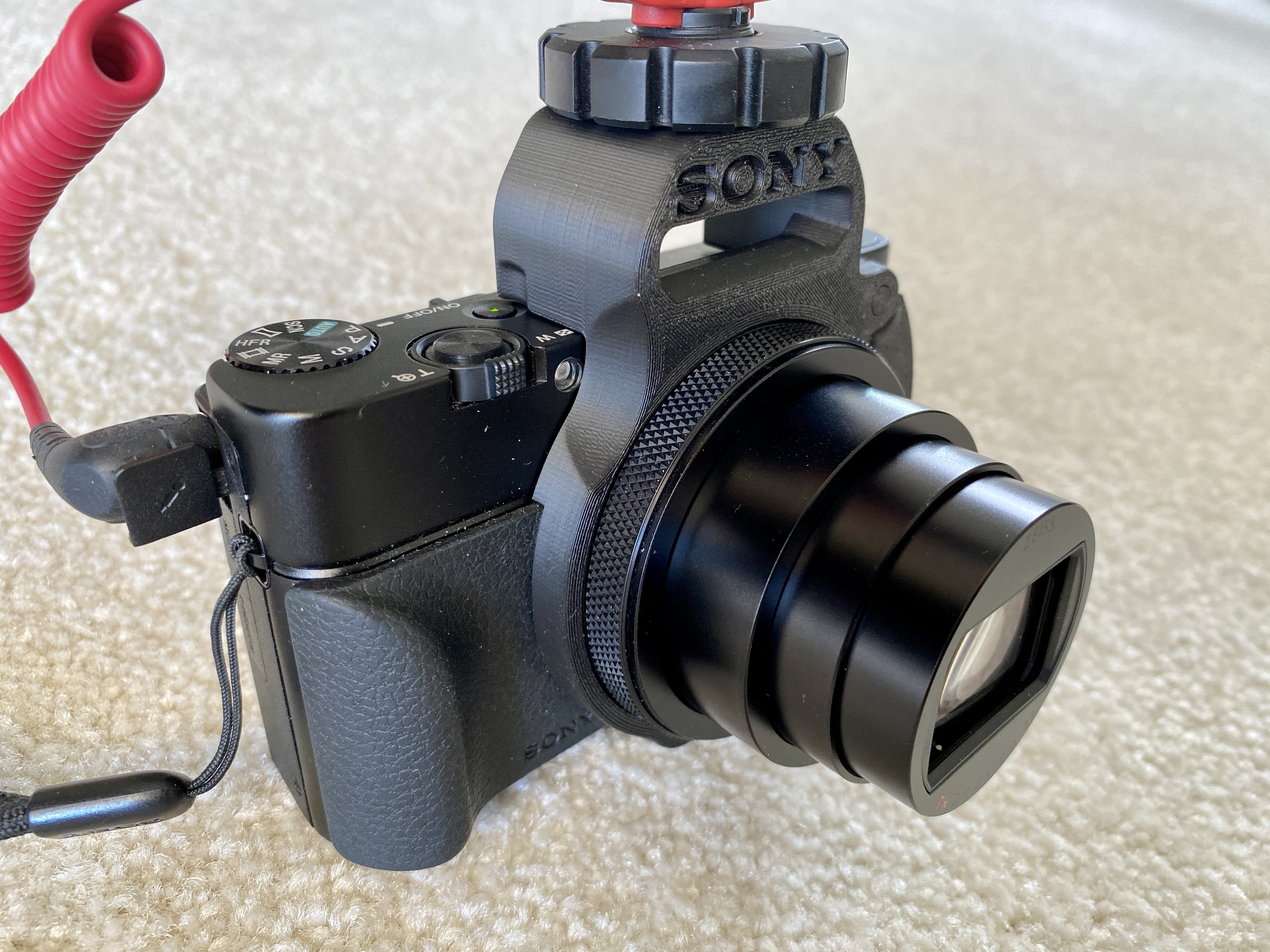 Sony DSC-RX100 m7 tool free cold shoe adapter (Print-in-Place)