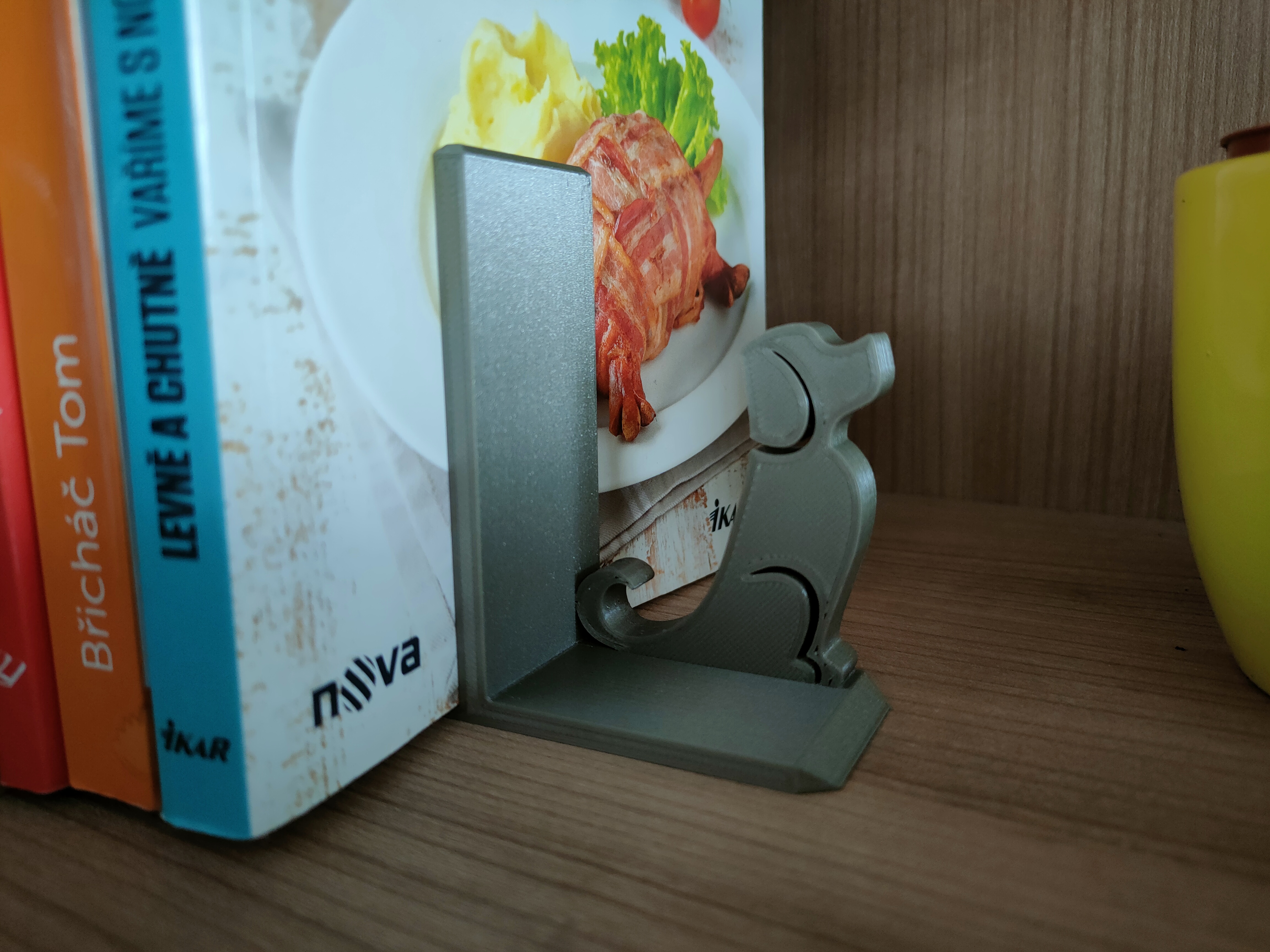bookend - dog