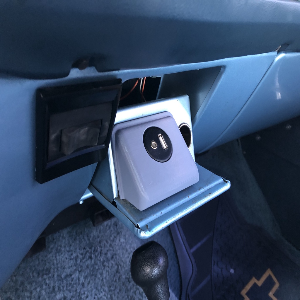 Chevy Square Body Ash Tray USB and Aux Cord Adaptor K5 Blazer