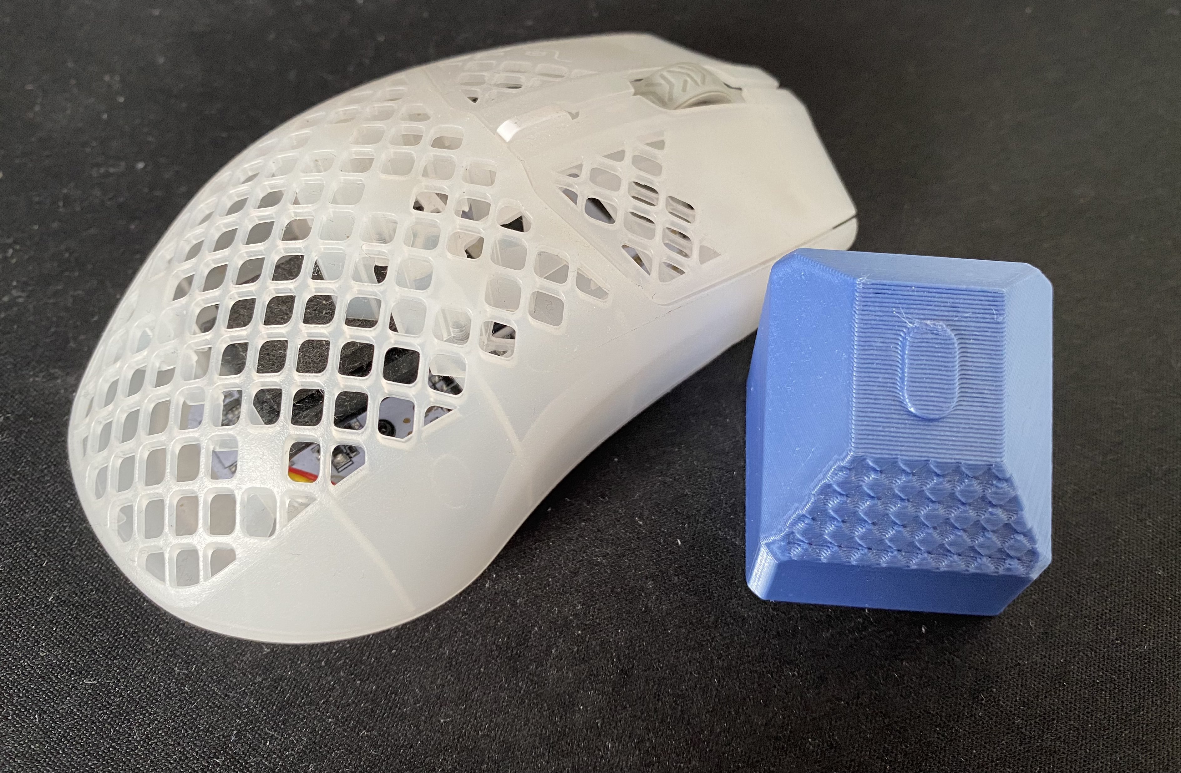 Steelseries mouse holder/ mouse holder