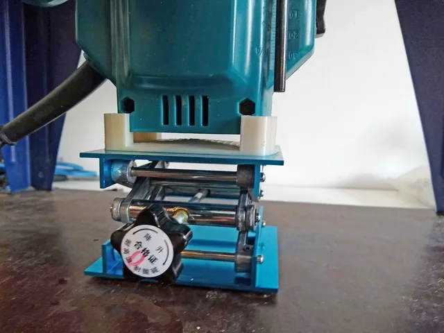 Makita 3620 router lift spacer