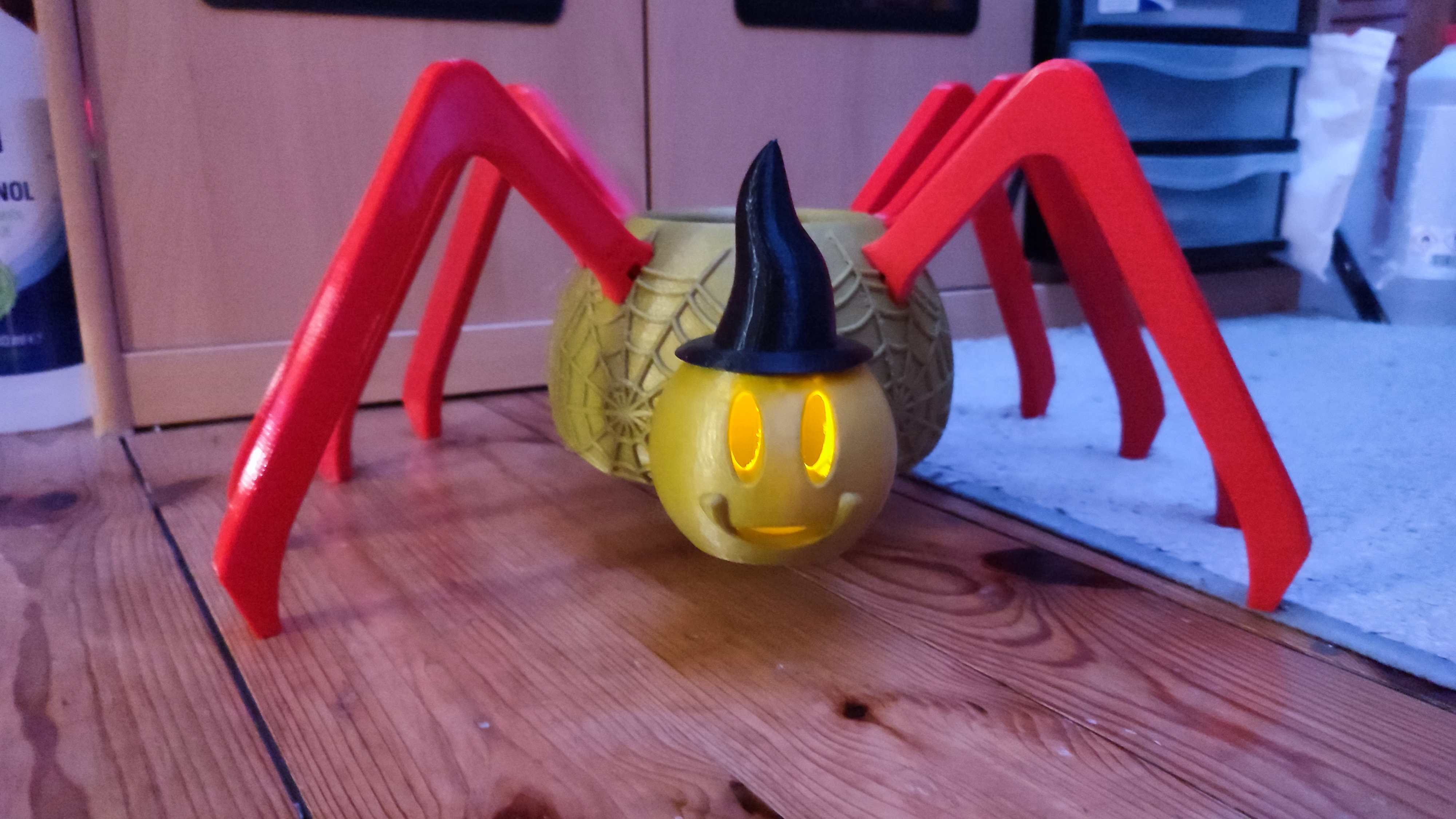 Spider Bowl - Halloween Spider with LED Head
