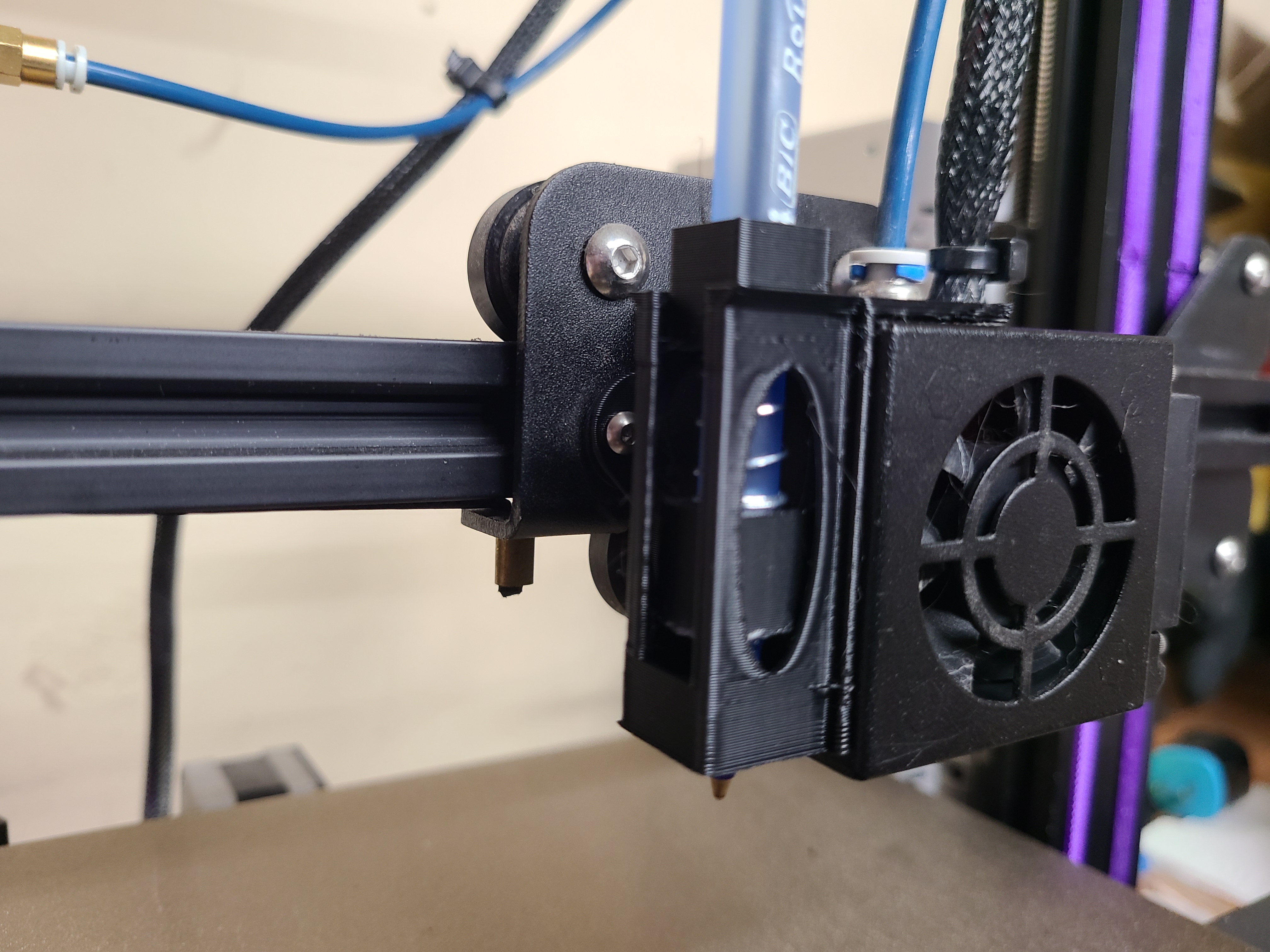 Miniatura 14 do modelo 3D Ender 3 Pen Plotter Mod