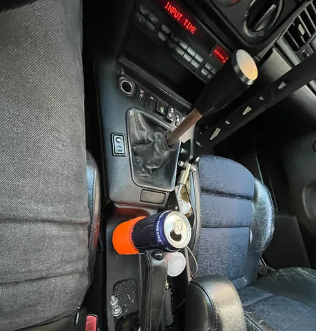 BMW E36 cupholder