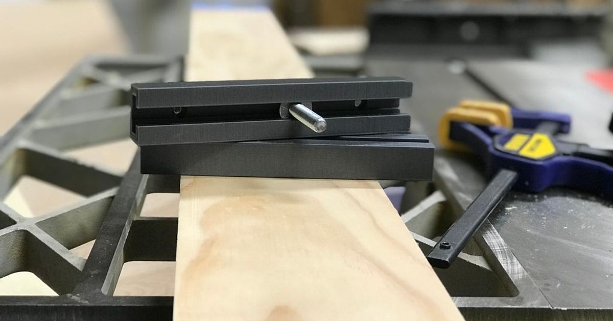 Tslot Track Custom .75 x 1.15 in by JeremyKMac Download free STL model