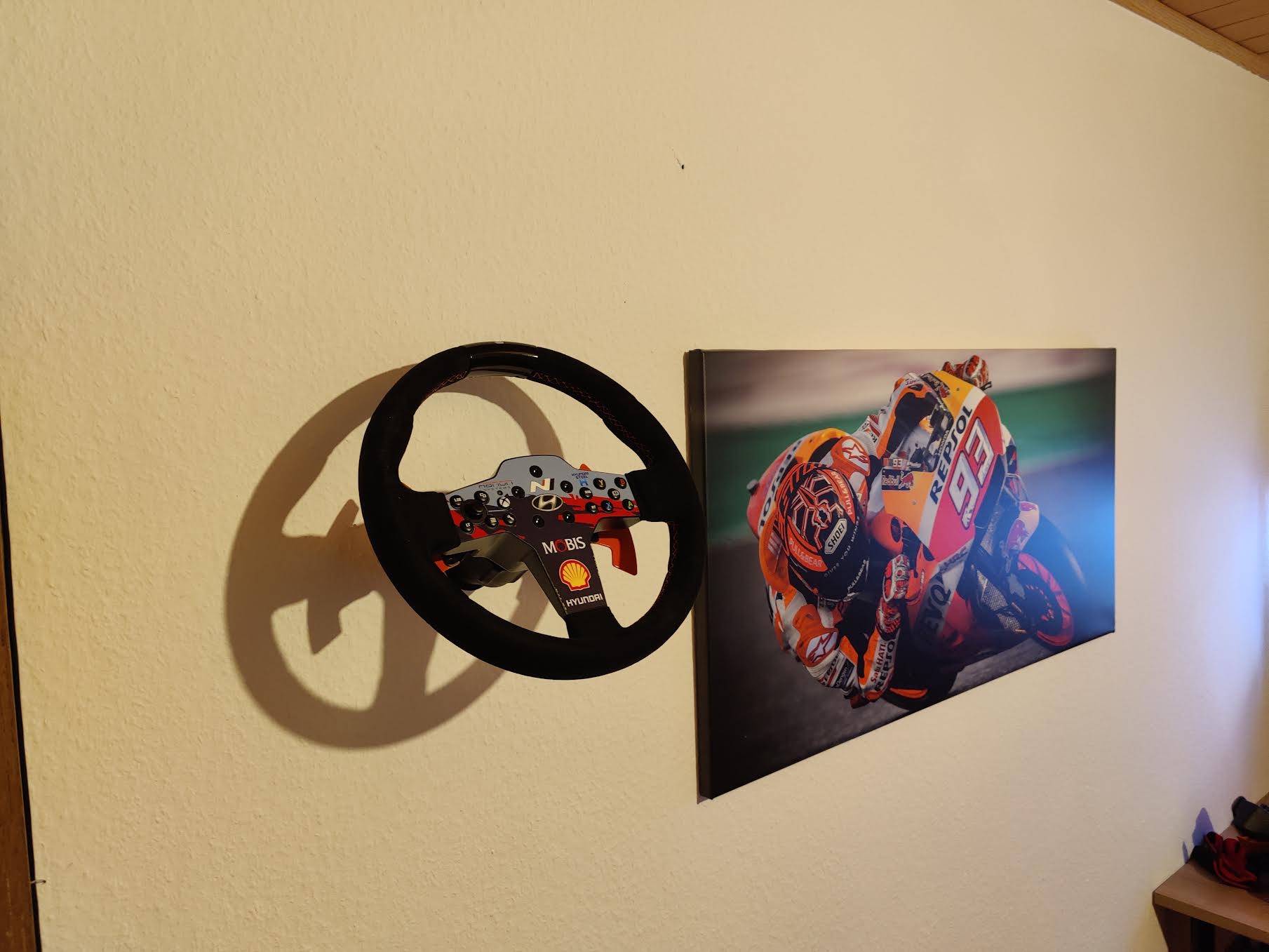 Fanatec Wheel Wall Mount by Adrian Download free STL model