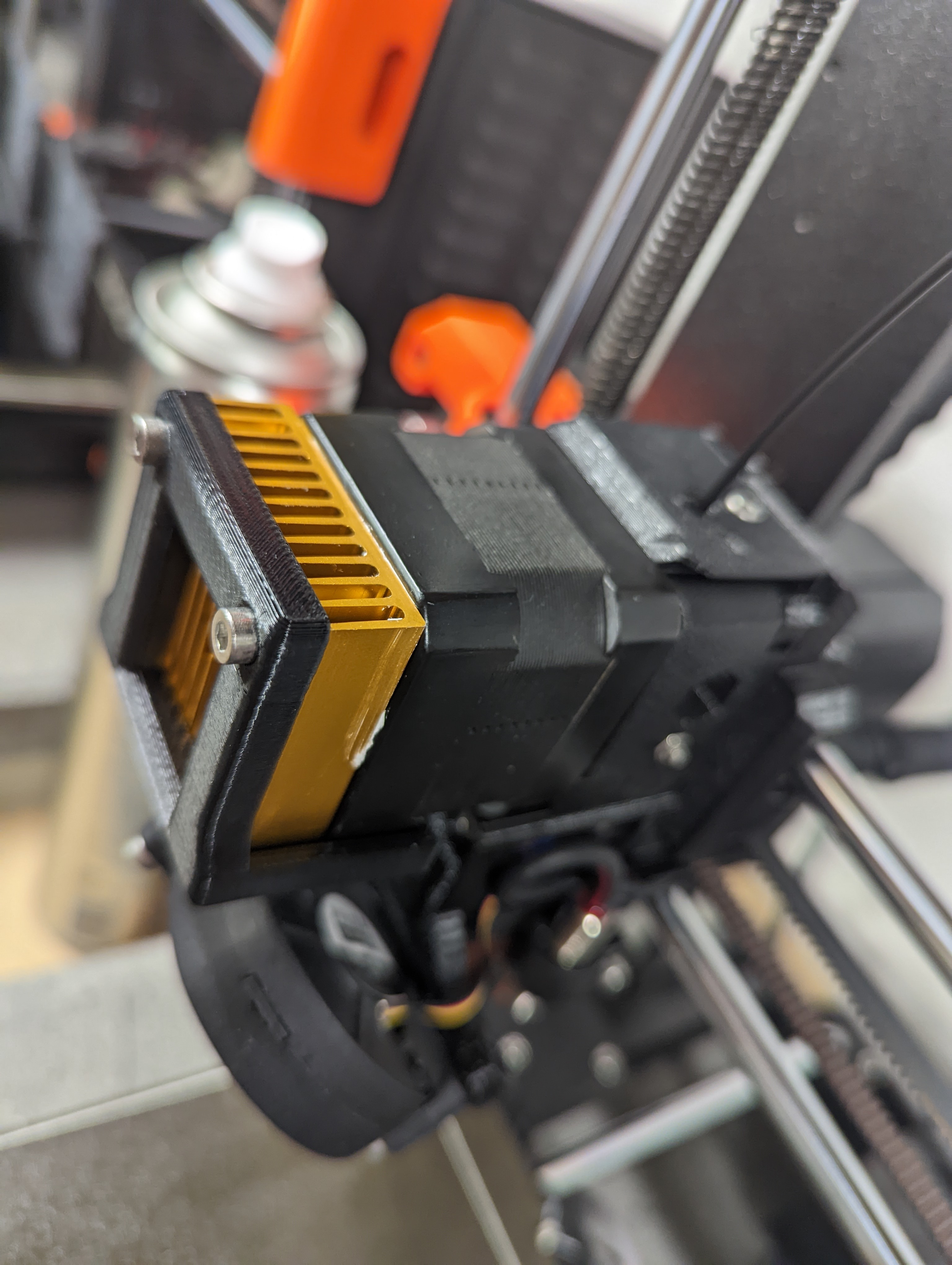 Prusa Stepper Motor Heatsink Frame Holder by Preischl 3D Download