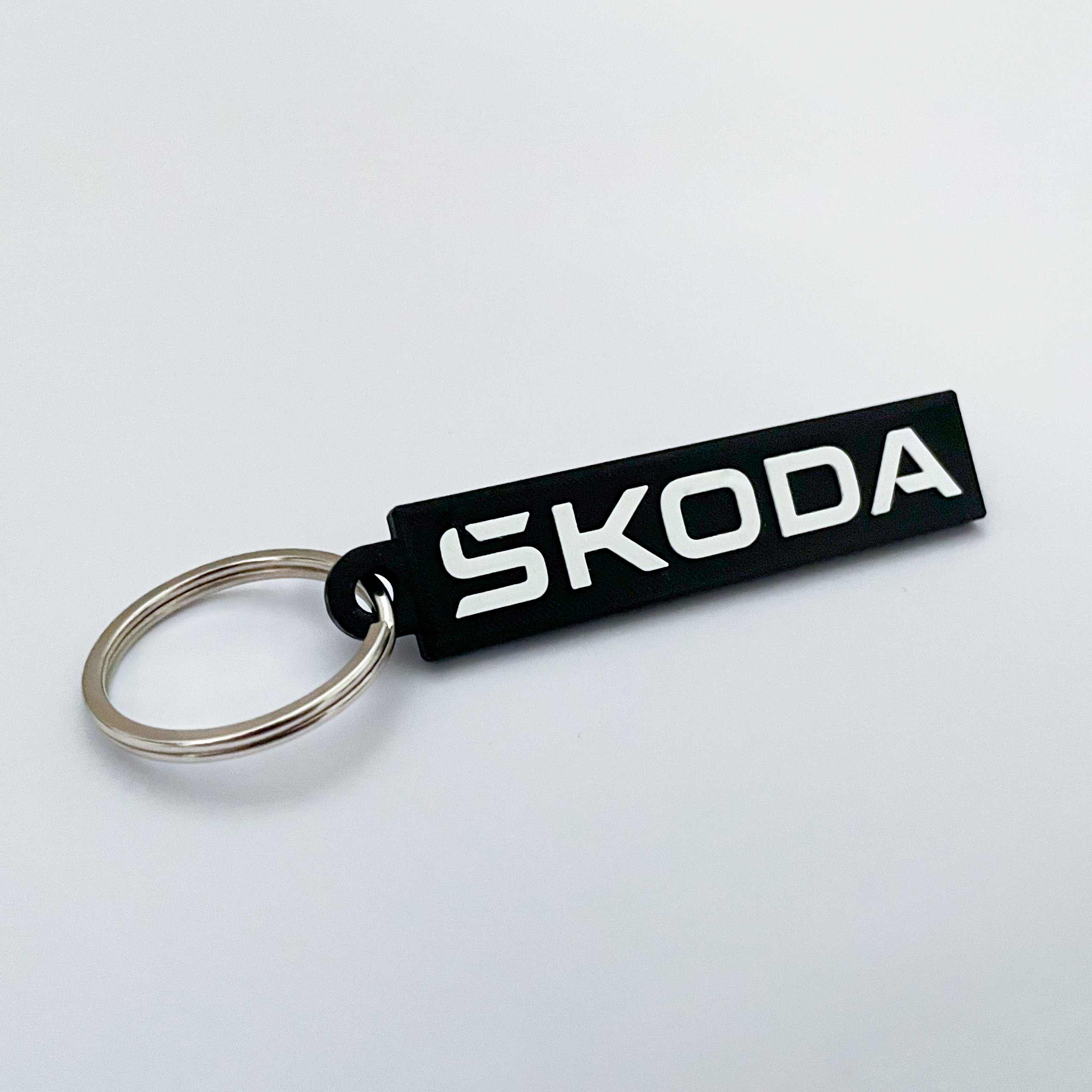 Skoda Auto Keychain Multicolor by Martin Králík Download free STL