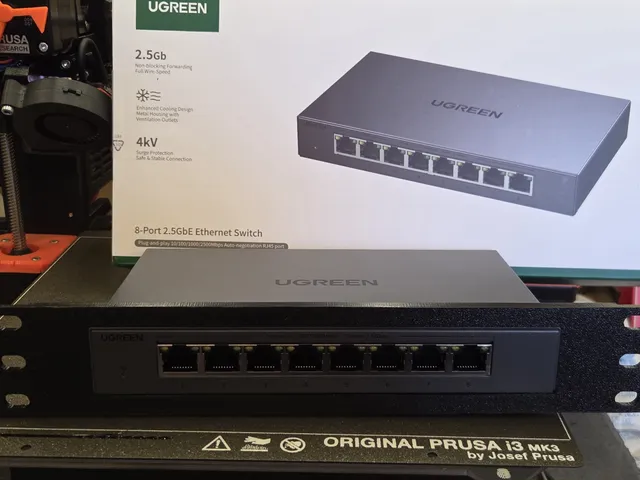 10 inch rack mount for cm952 8 port Ugreen switch