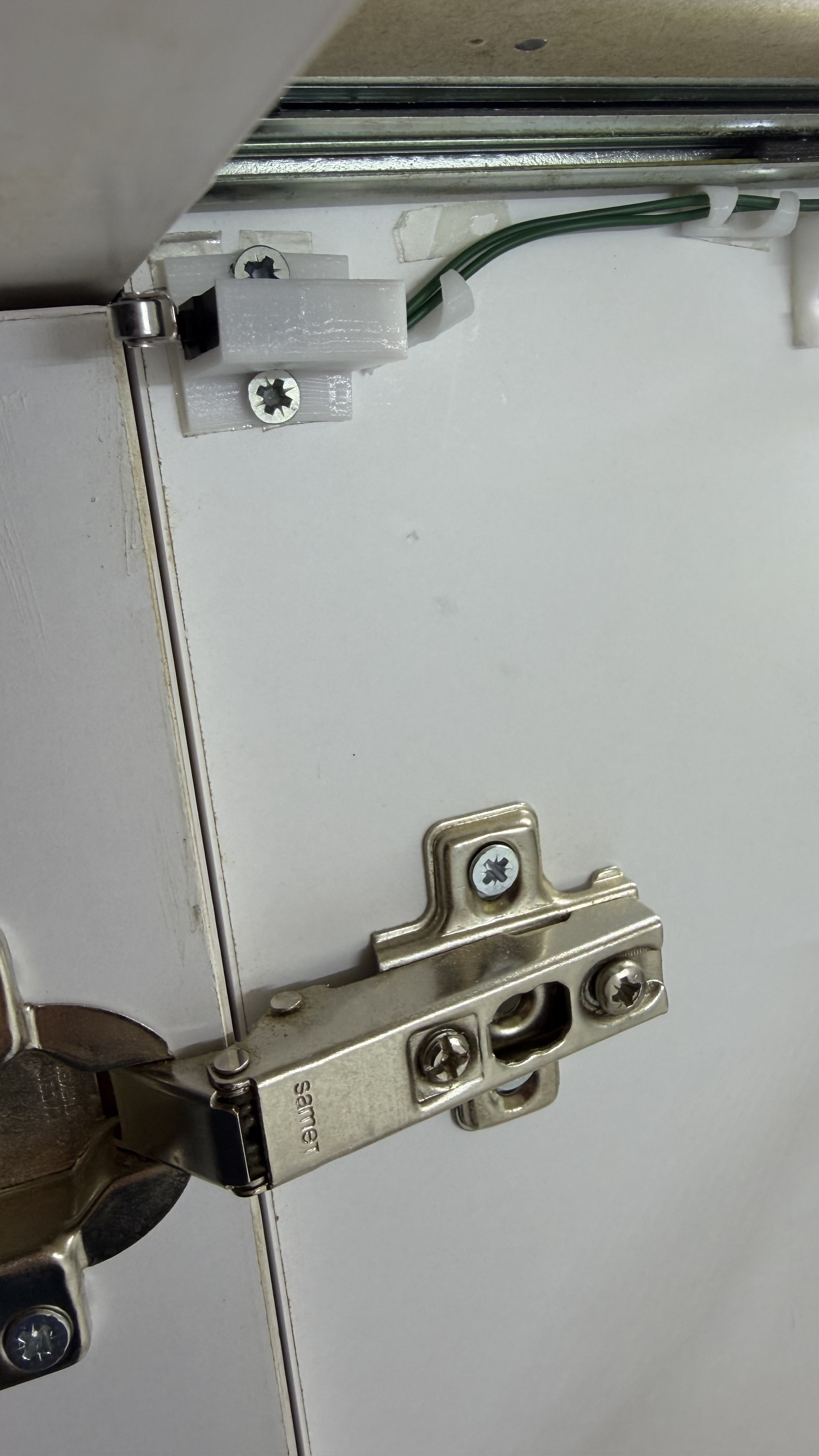 IC168 DOor Swich Cover