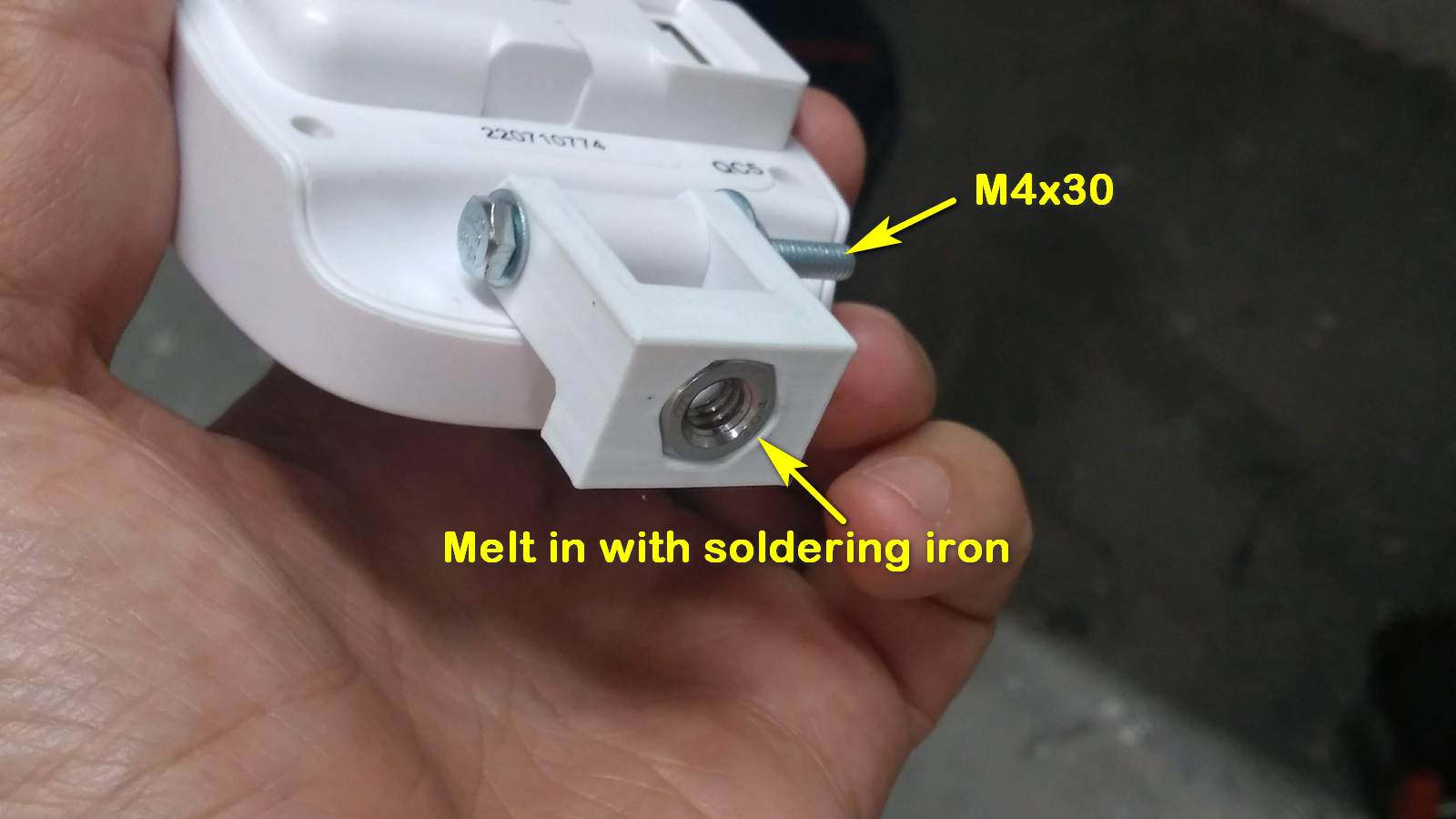 Mintion Beagle camera holder