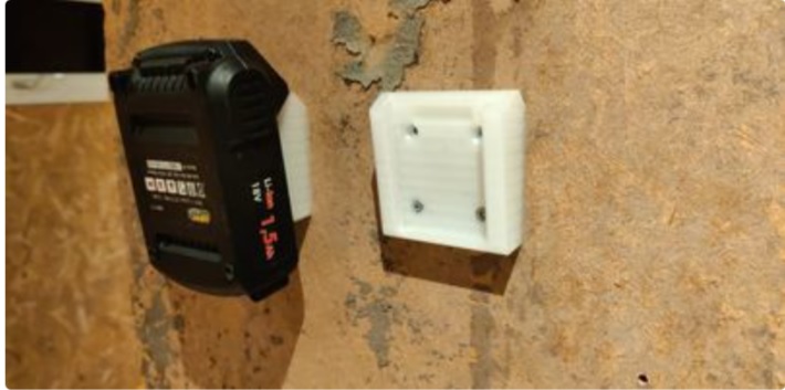meec battery holder