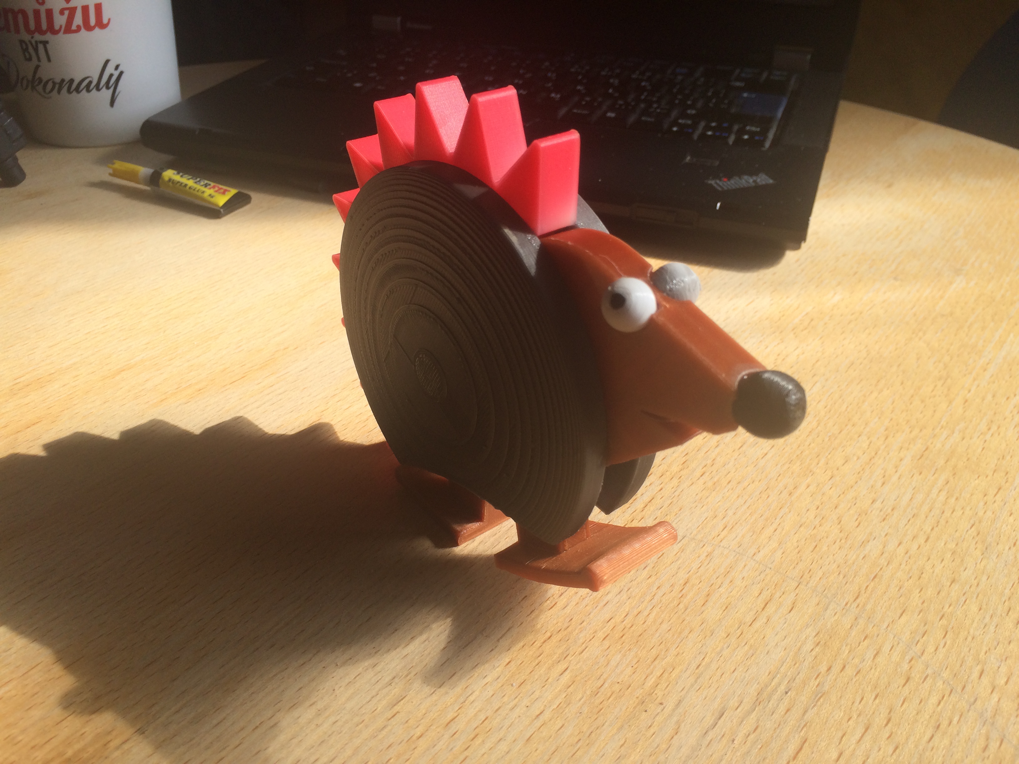 Walking hedgehog — miniatura 5