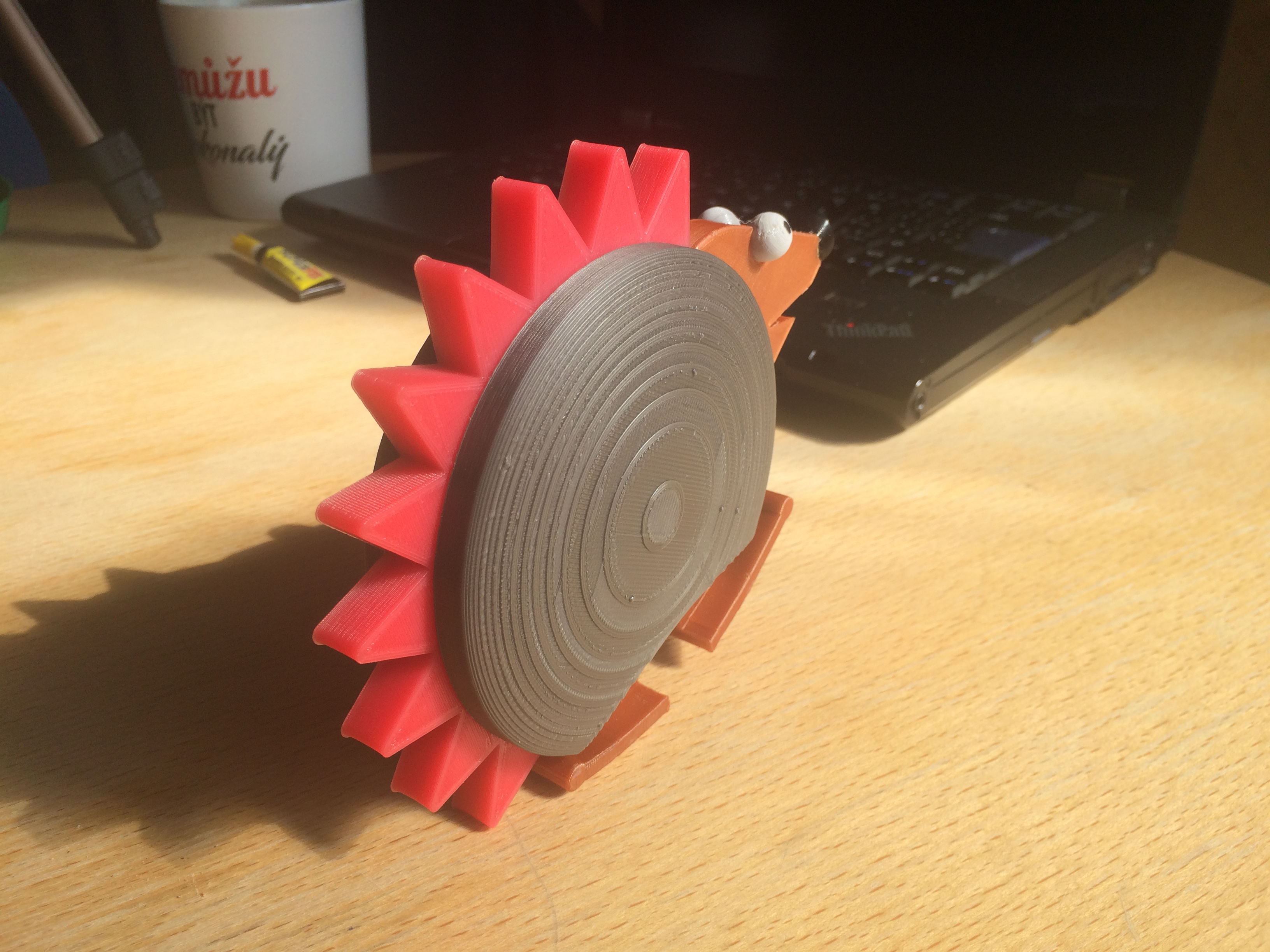Walking hedgehog — miniatura 4